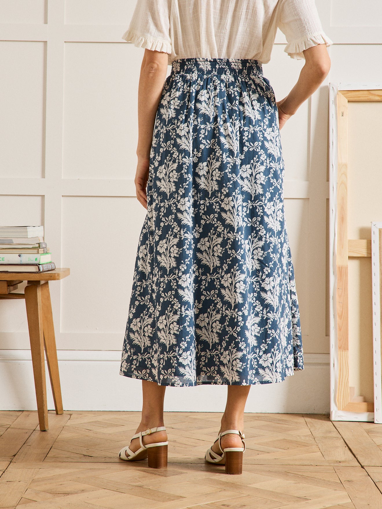Langer Damenrock aus Baumwoll-Voile mit Lucia-Print
