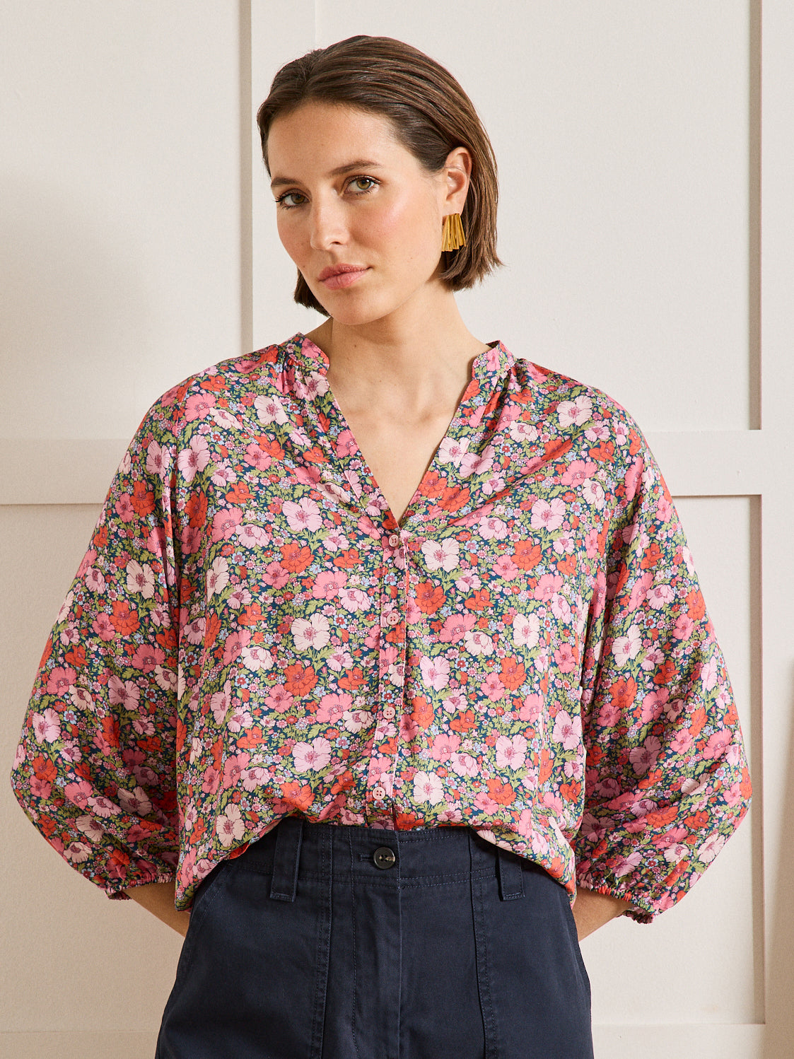 Damenbluse aus Liberty-Stoff Meadow Song - Limited Collection