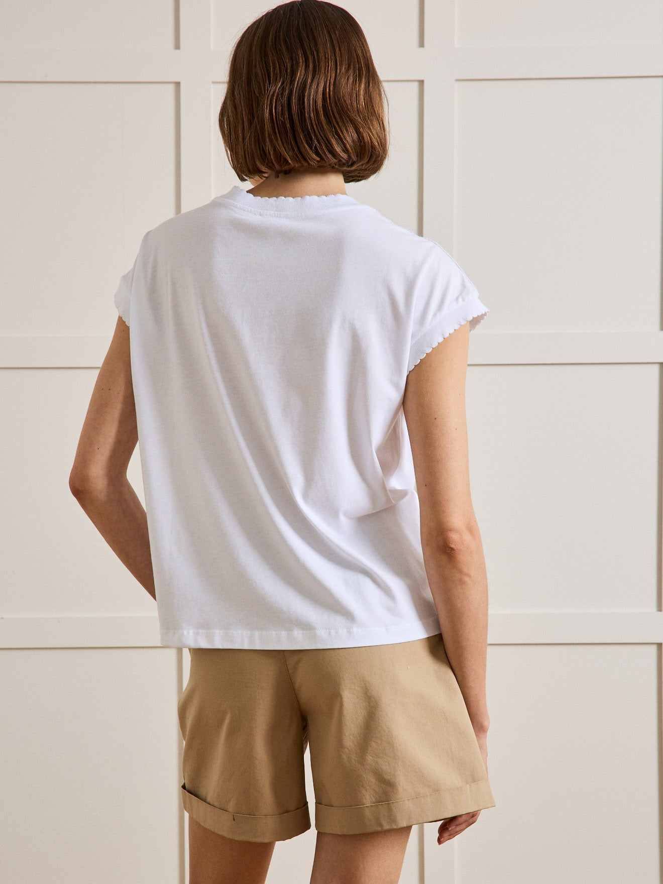 Damenbluse ohne Ärmel mit Spitze aus Baumwolle und Modal