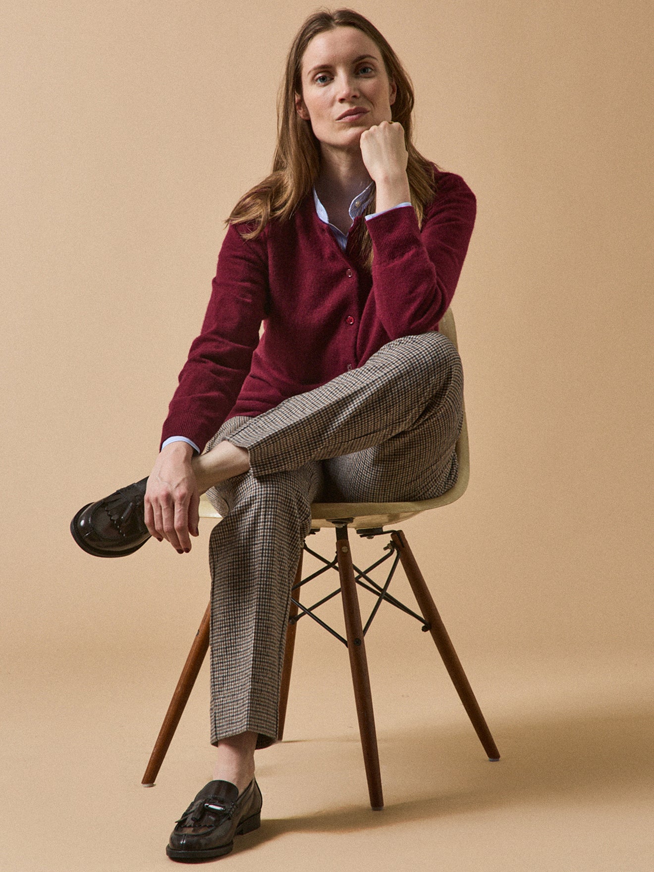 Geknöpfter Damen-Cardigan - Cashmere-Kollektion