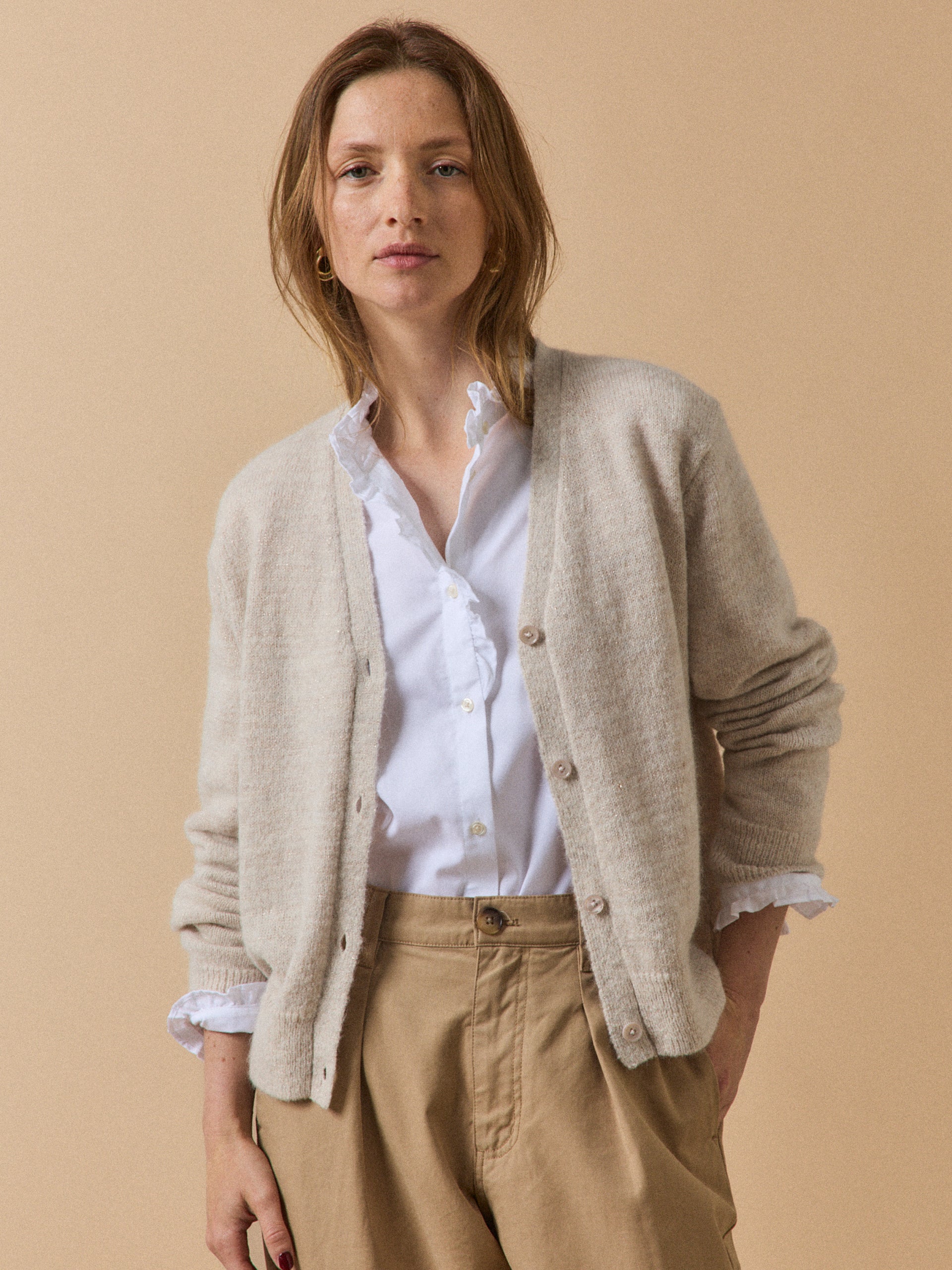 Gestrickter Damen-Cardigan mit Alpaka und Wolle
