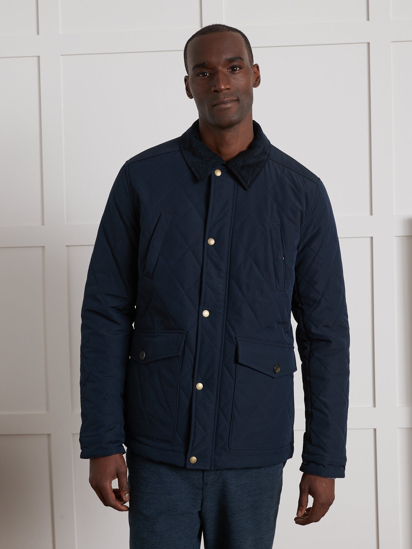Herren-Steppjacke mit Kragen aus Velours
