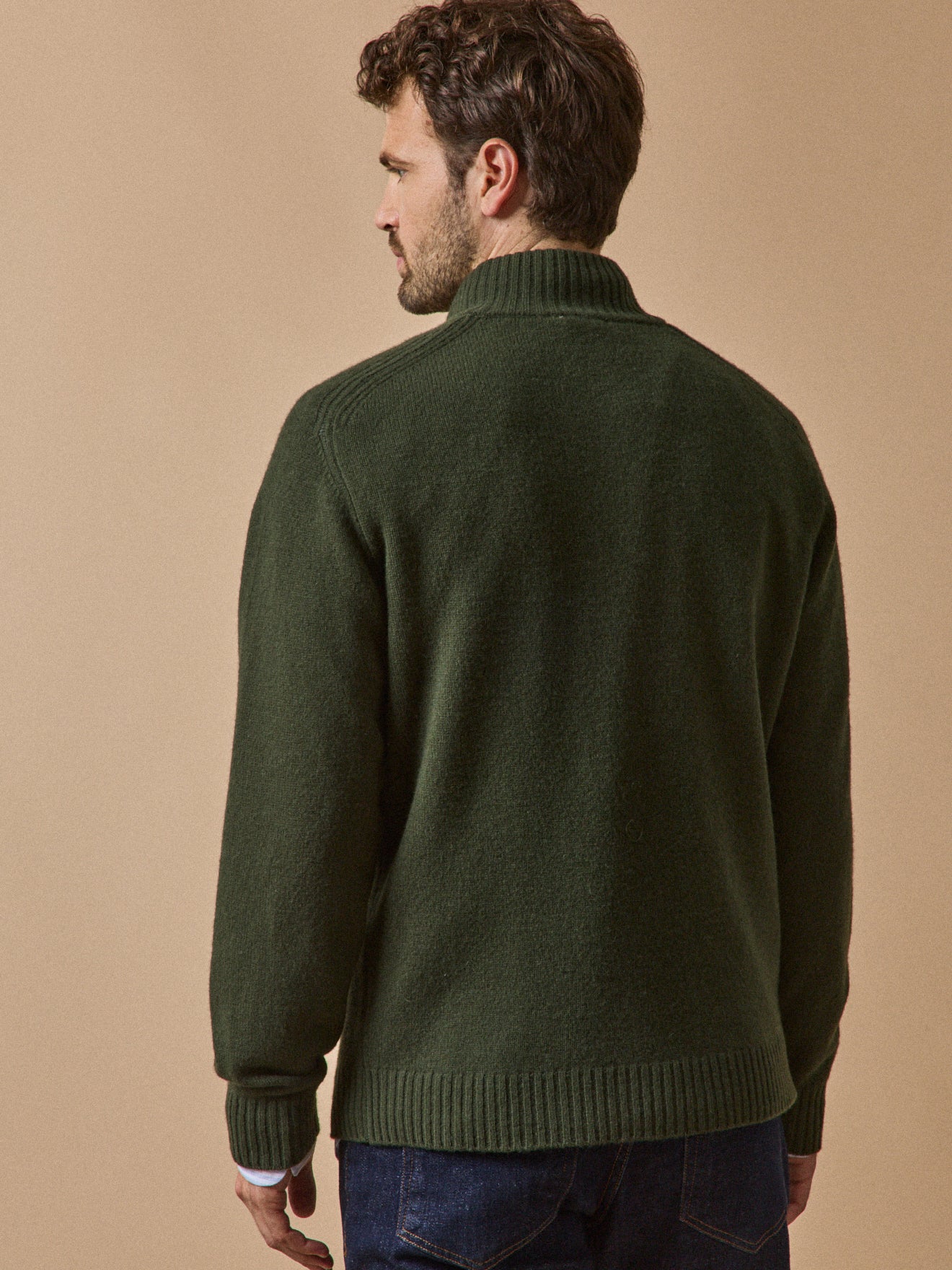 Herren-Pullover mit Stehkragen und Reißverschluss