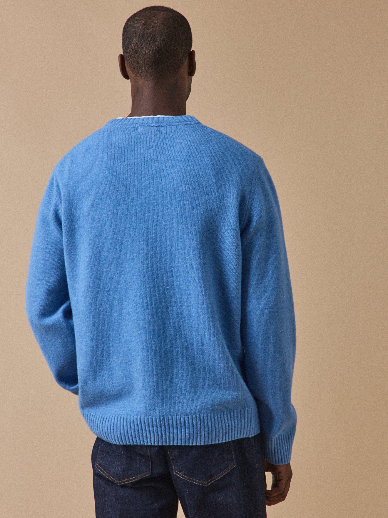 Herrenpullover mit rundem Halsausschnitt aus Wollmischung