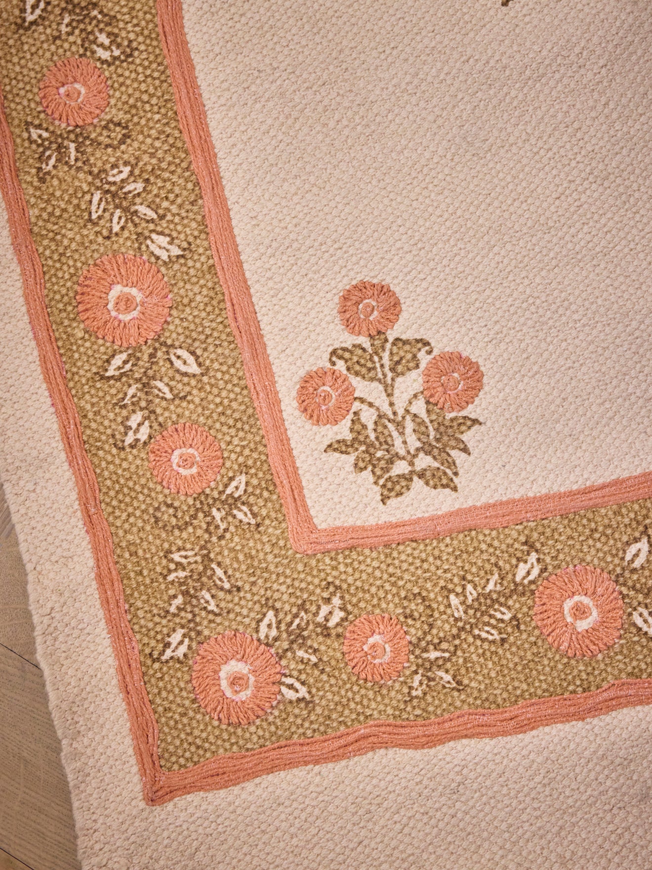 Teppich Agathe aus bestickter Baumwolle - kleines Modell
