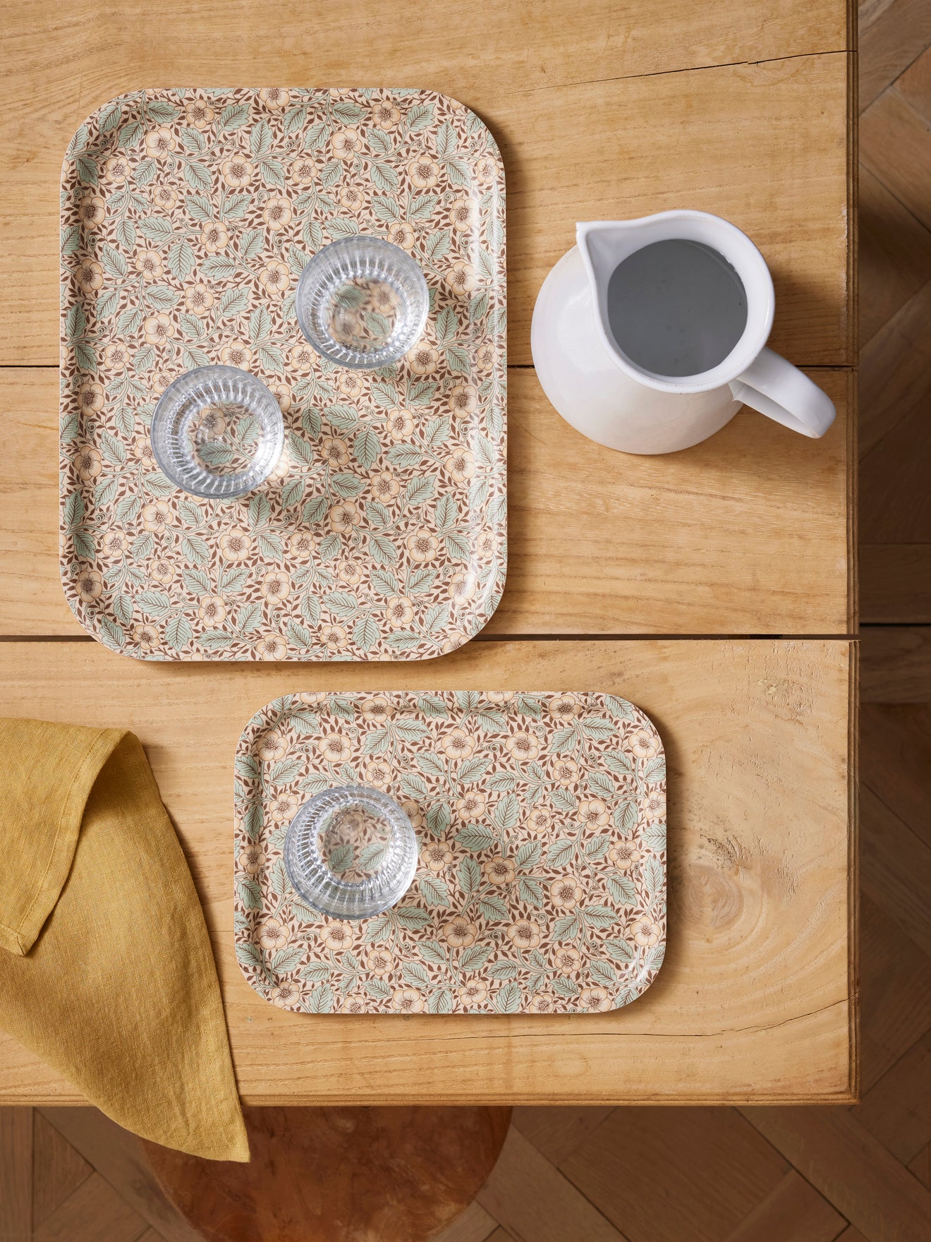 Holztablett Christchurch, Design von William Morris