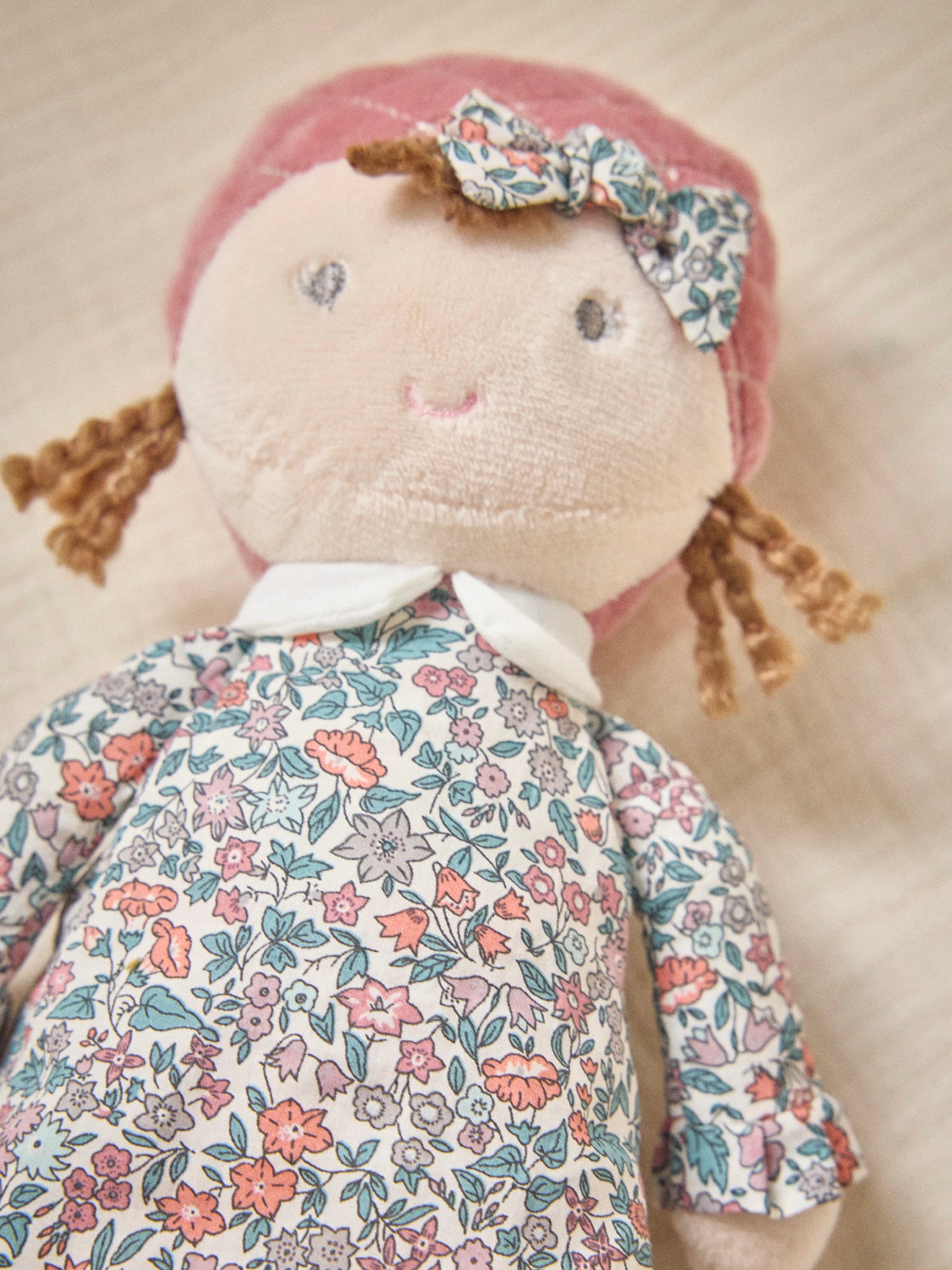 Stoffpuppe Louison aus Liberty®-Stoff