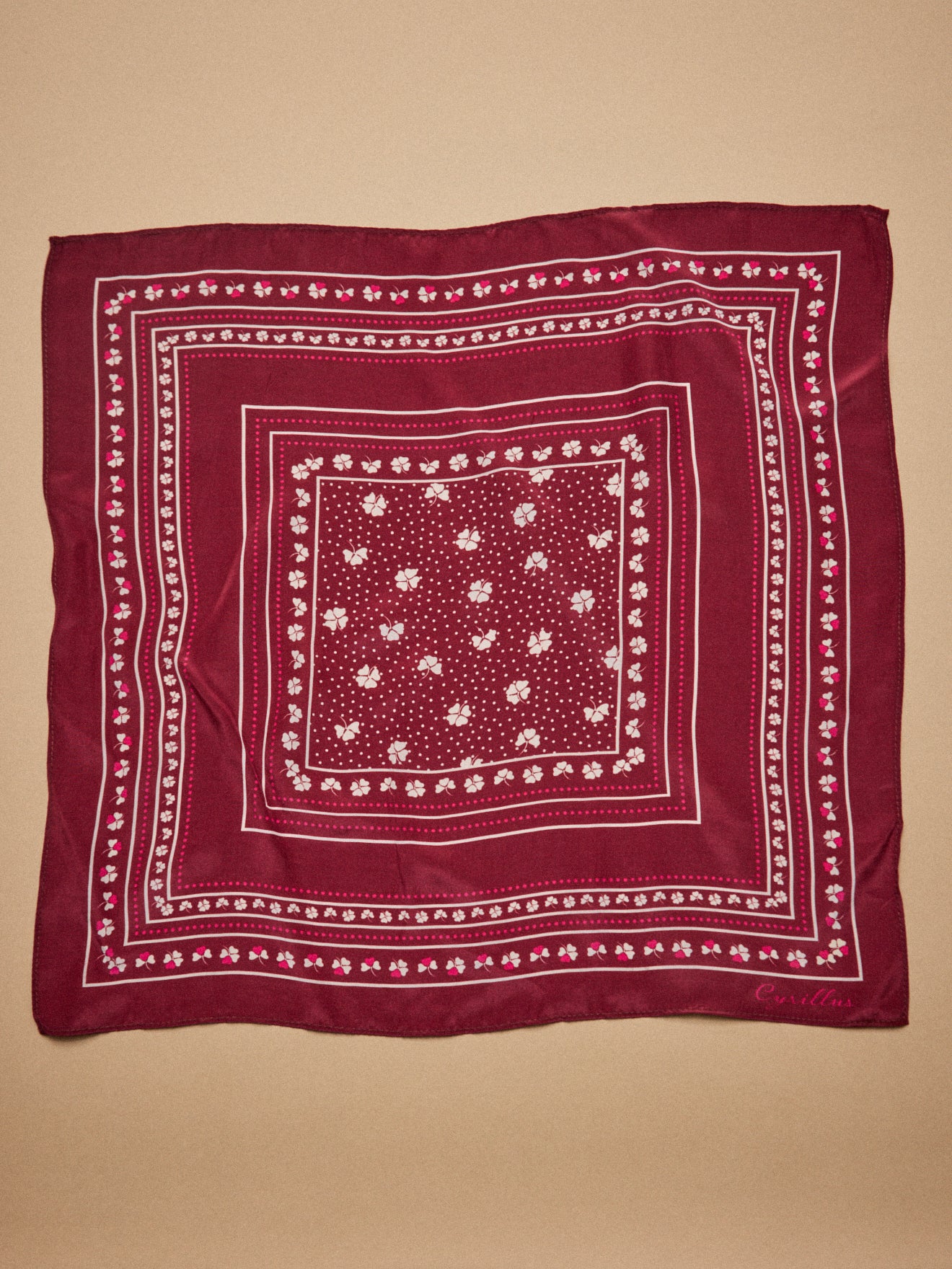 Damen-Carré-Bandana mit Blumenmuster aus Seide