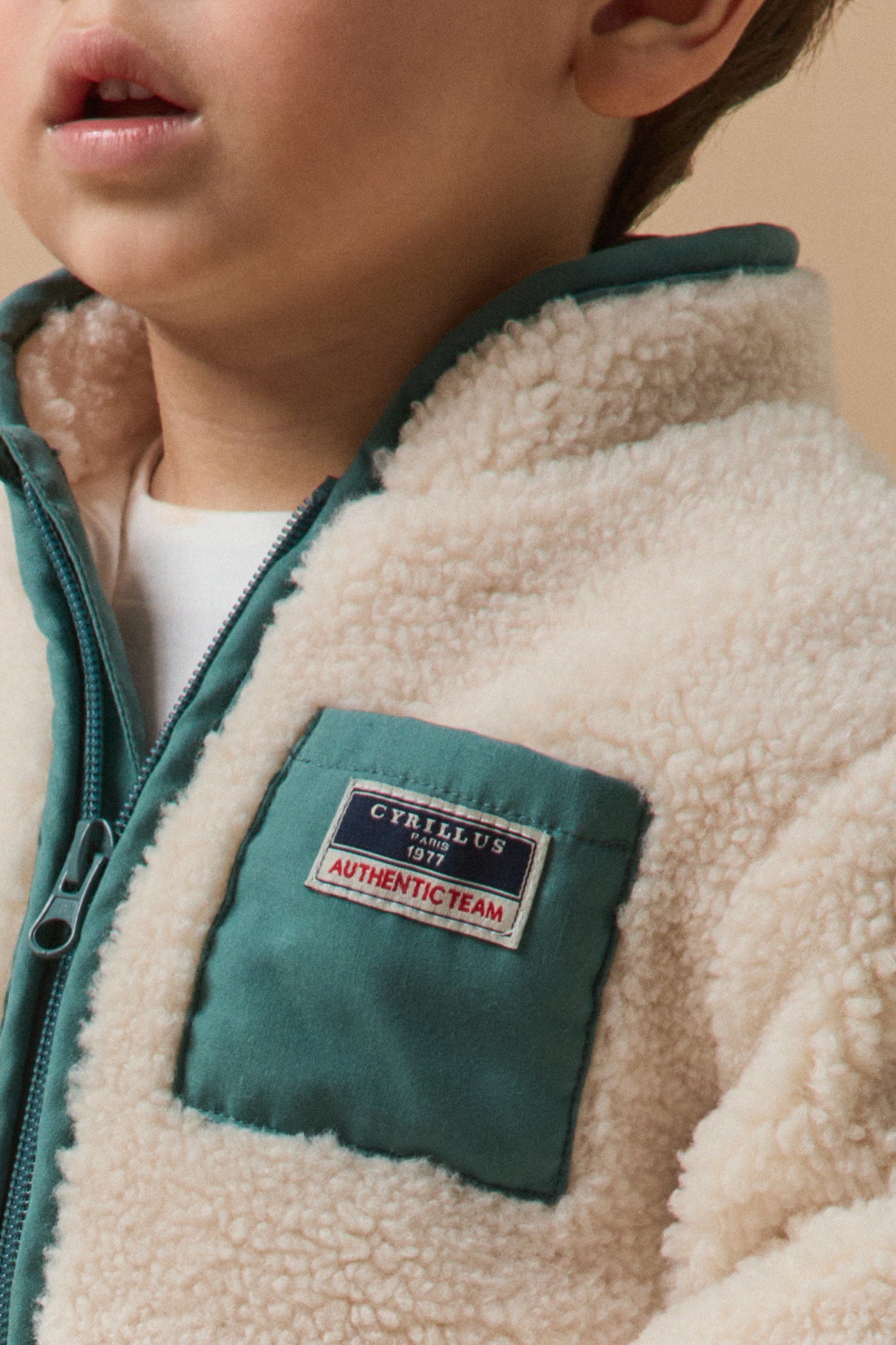 Baby-Cardigan aus Sherpa