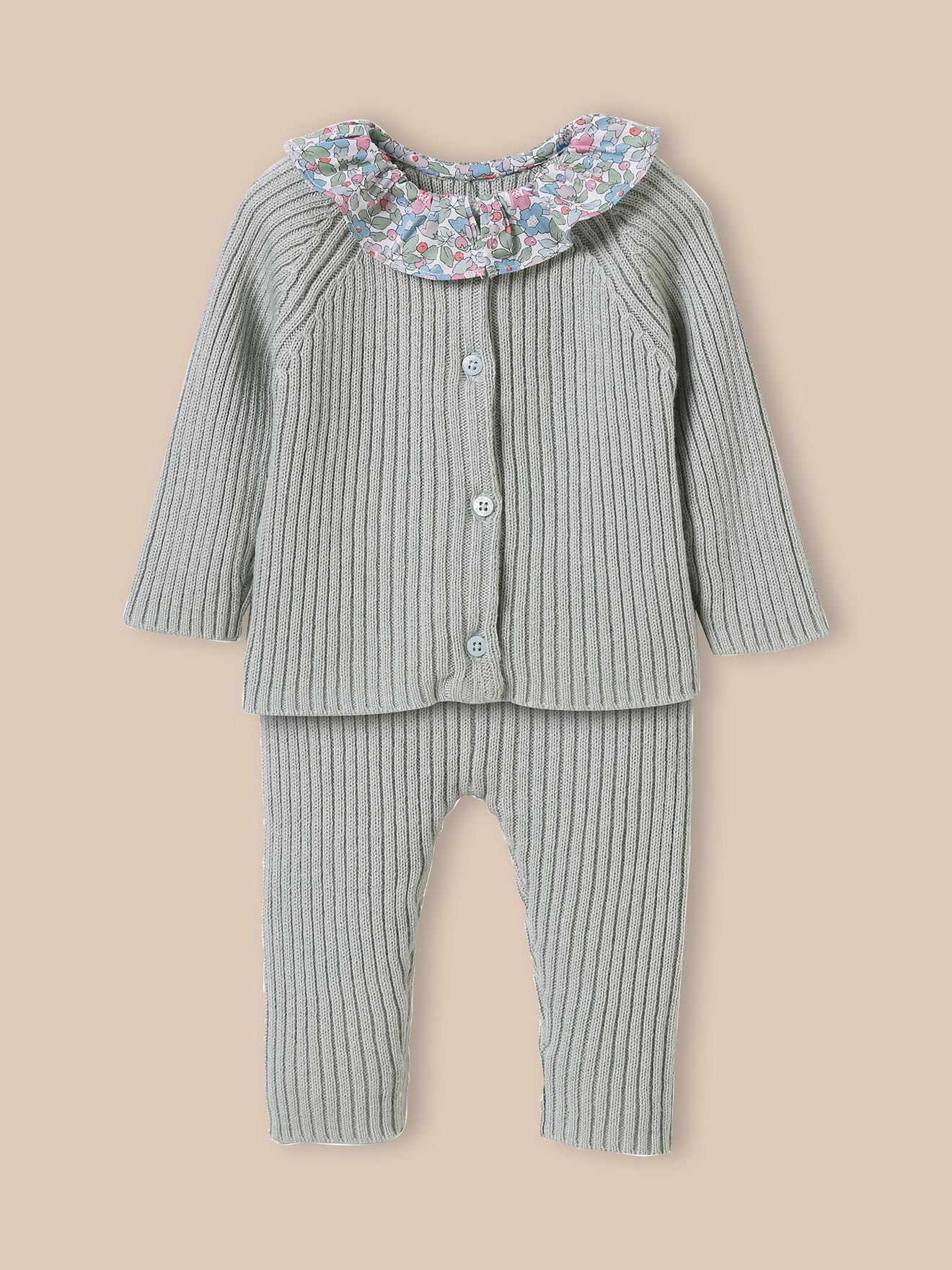 Set aus gestricktem Baby-Pullover mit Liberty-Stoff-Kragen