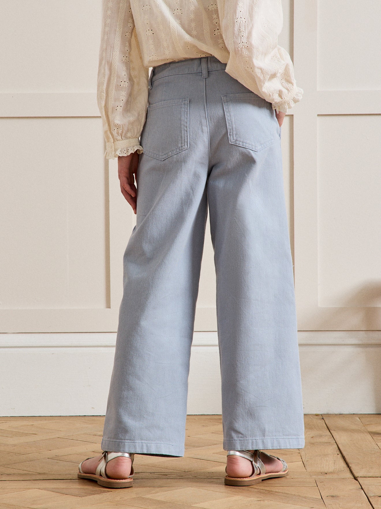 Mädchen-Jeans, weiter Schnitt, verschiedene Farben