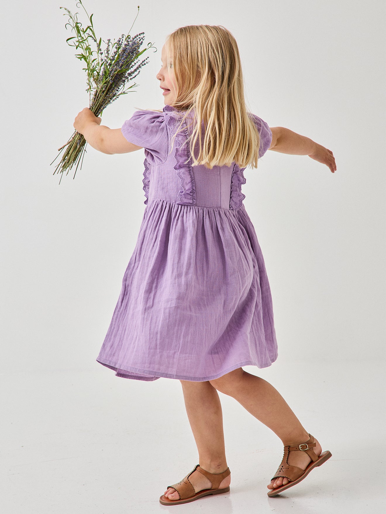 Mädchenkleid aus Bio-Baumwollgaze Cyrillus DE - Main Image