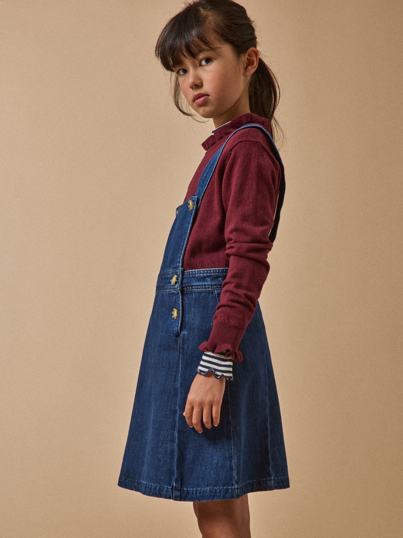 Mädchen-Schürzenkleid aus Denim