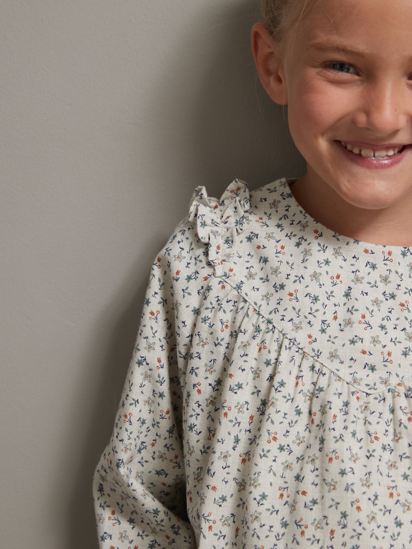 Mädchenbluse mit Druckmuster « Mirtle »