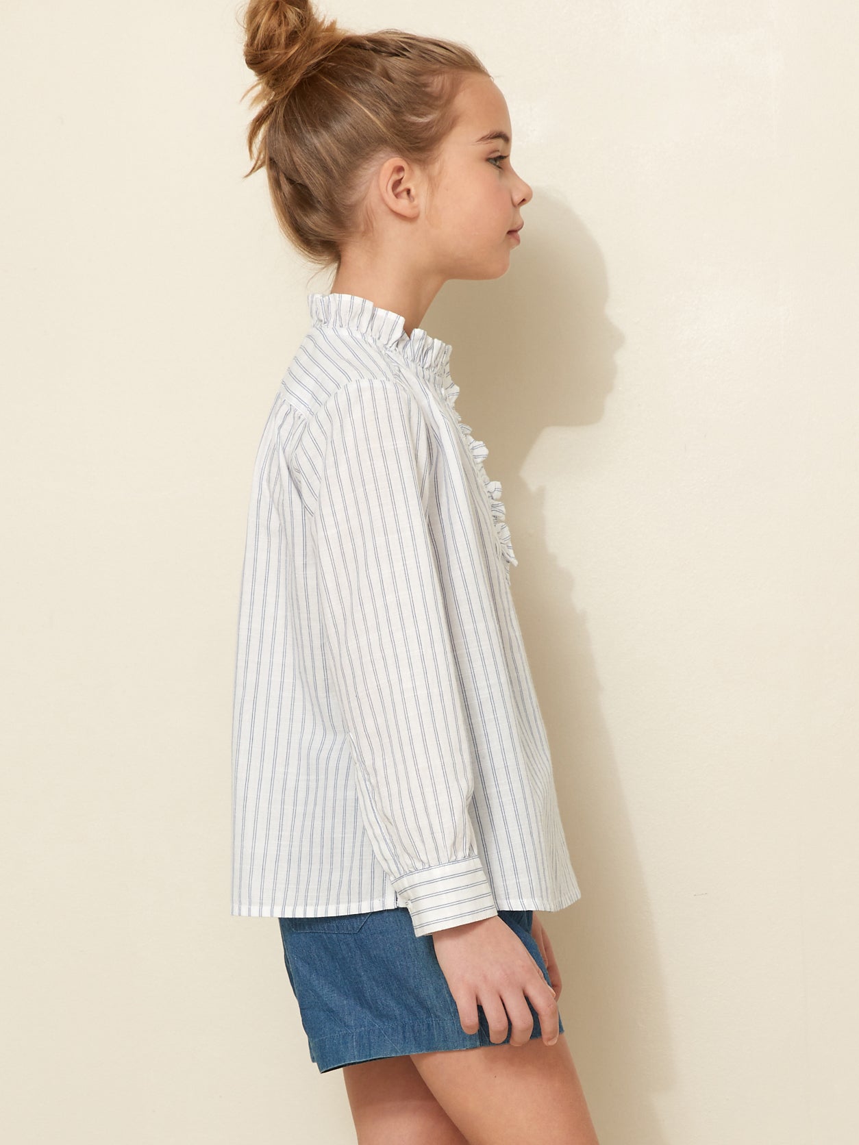 Mädchenbluse mit Streifen