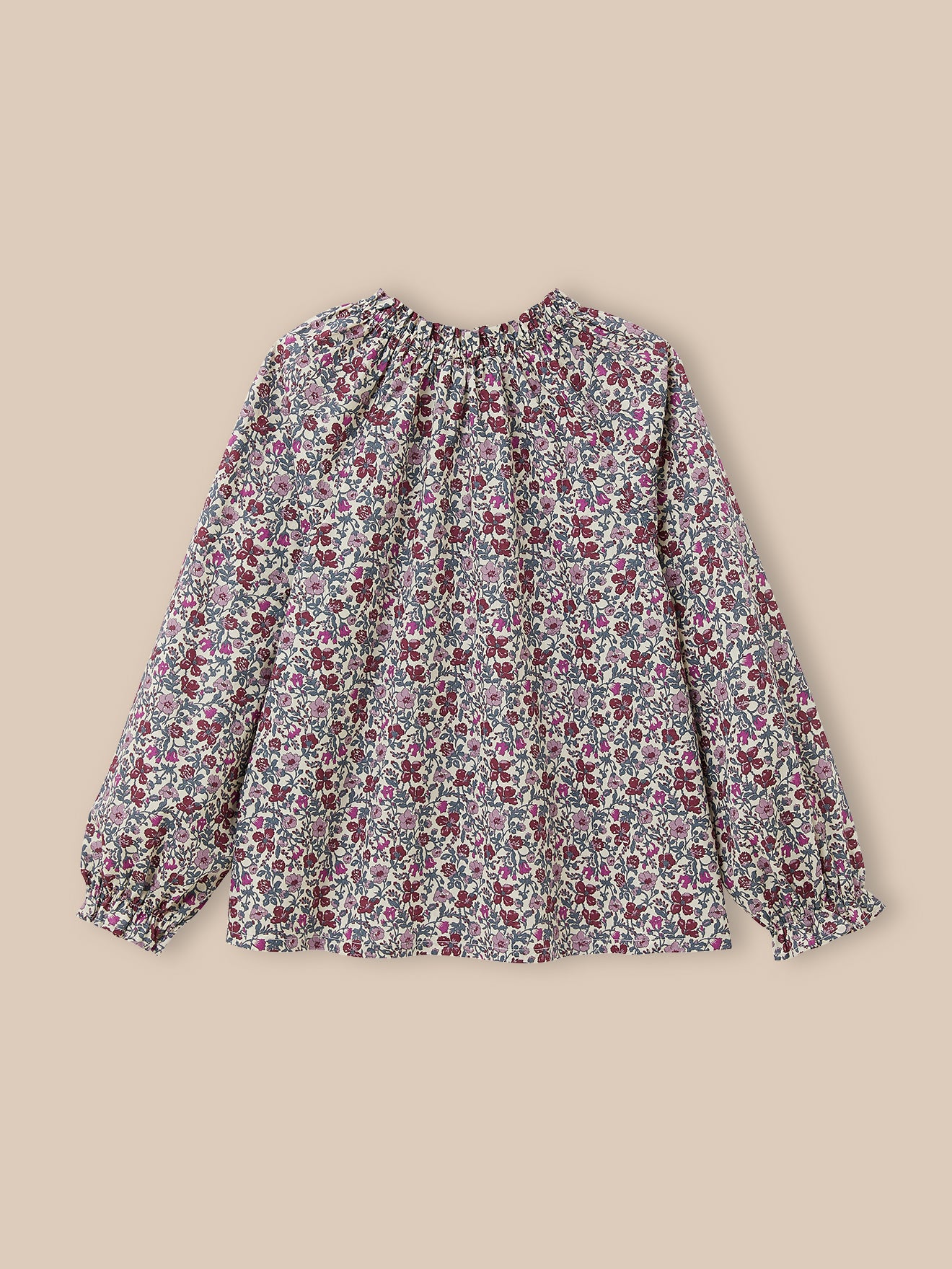 Mädchenbluse, aus dem Liberty®-Stoff « Meadow »