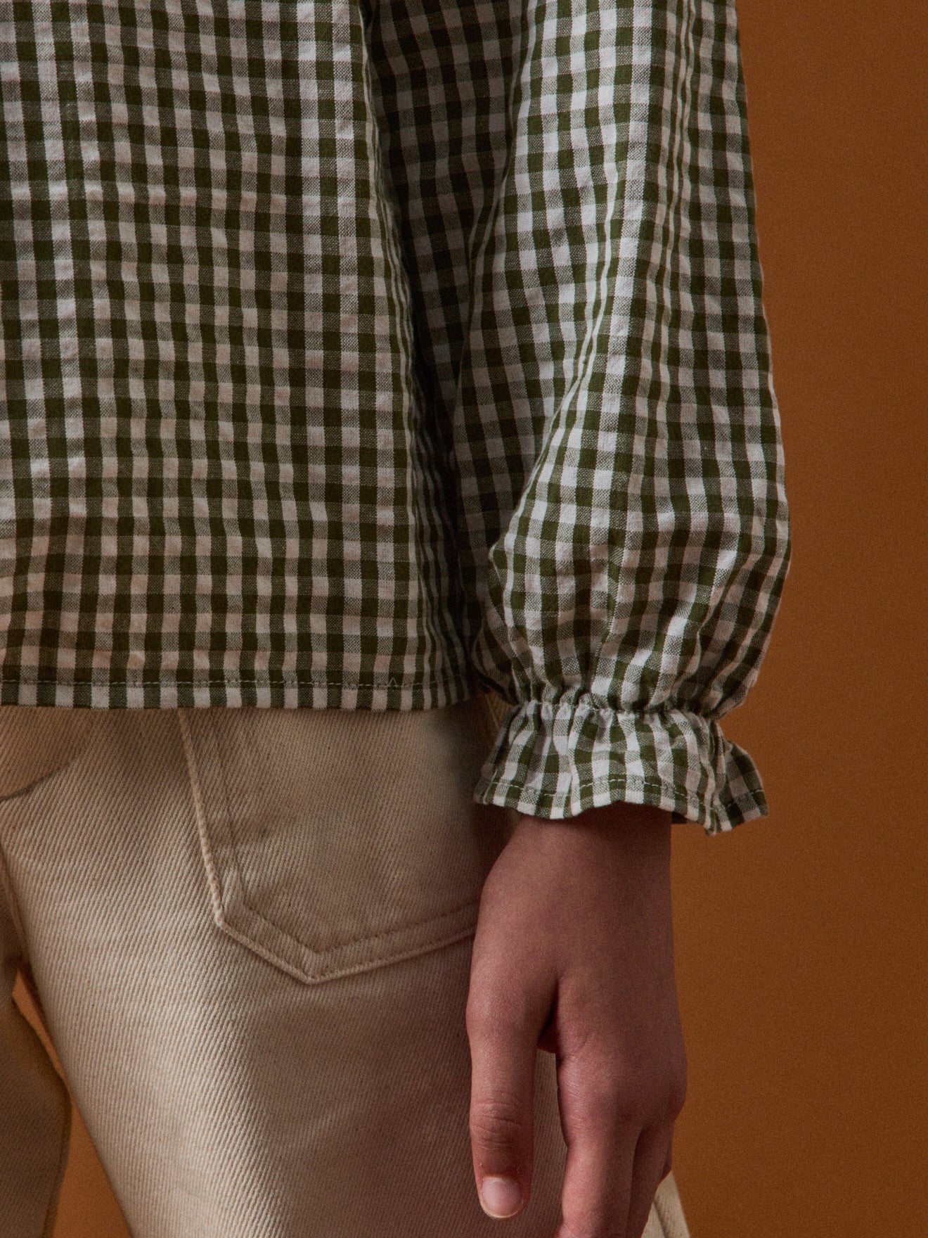 Mädchenbluse mit Vichy-Karos – Kollektion von Cyrillus X Apaches