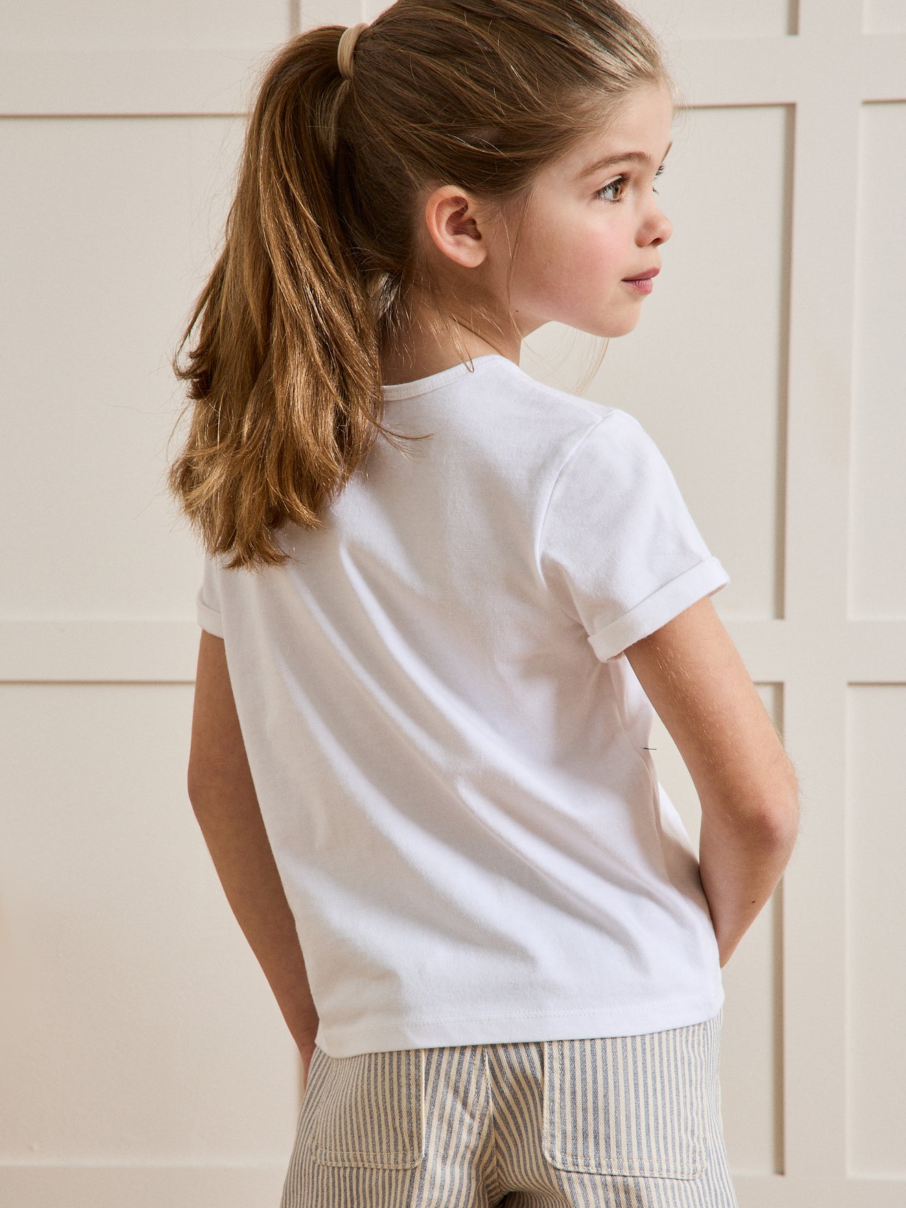 Mädchen-Shirt mit einem Schriftzug aus Liberty®-Stoff – Bio-Baumwolle