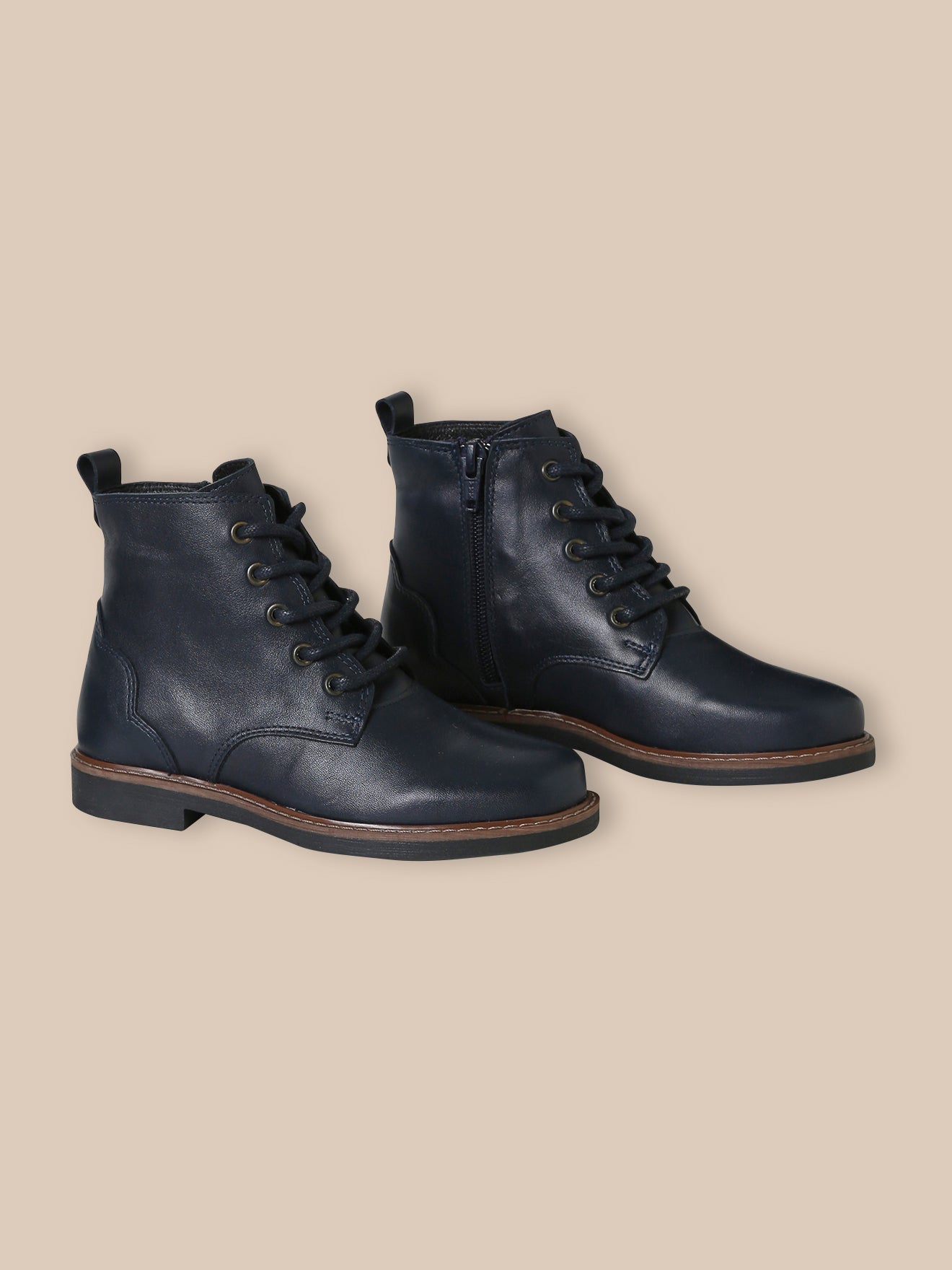 Mädchen-Stiefeletten aus Leder mit Schnürung