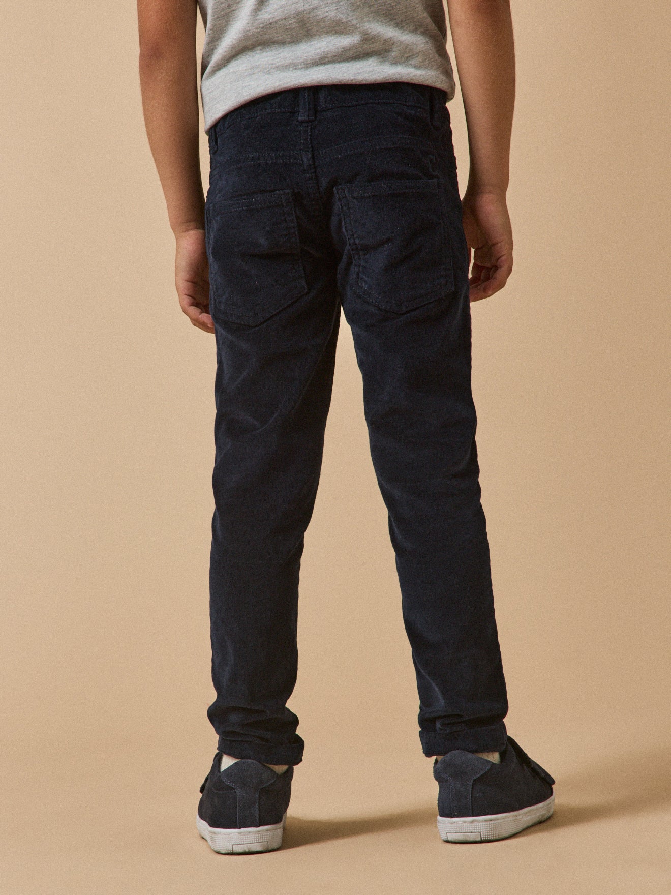 Jungen Slim Fit Hose aus Velours