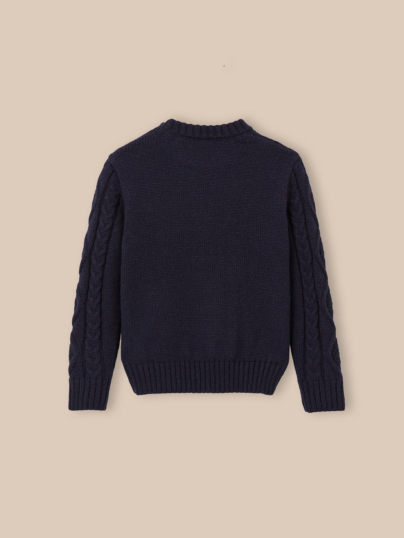 Jungenpullover mit Zopfmuster