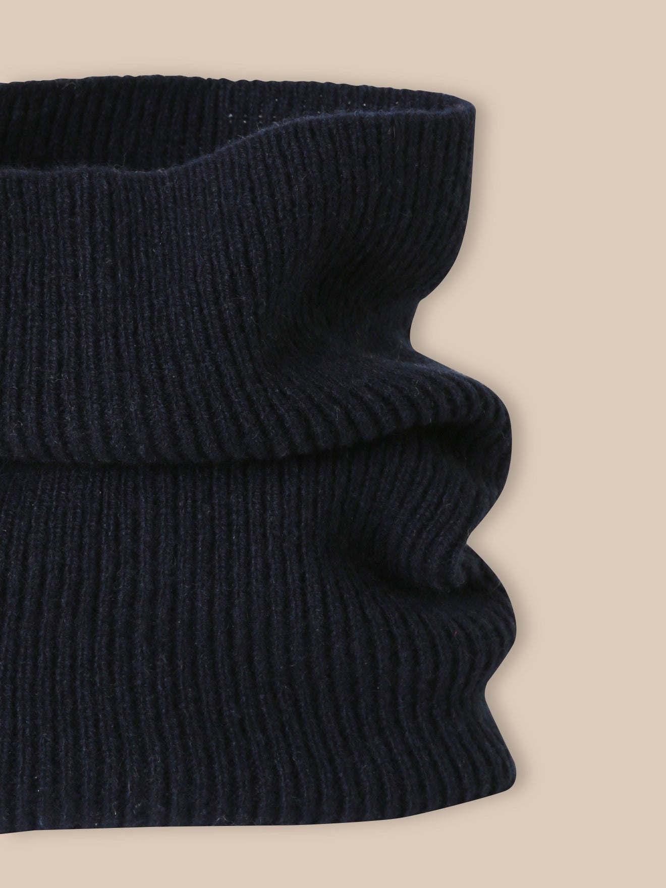 Kinder-Snood aus Merinowoll-Rippstrick