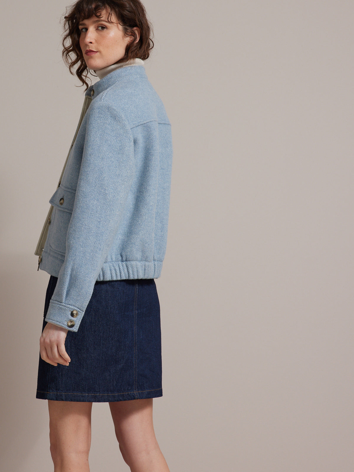 Zweiseitige Damenjacke mit Wolltuch