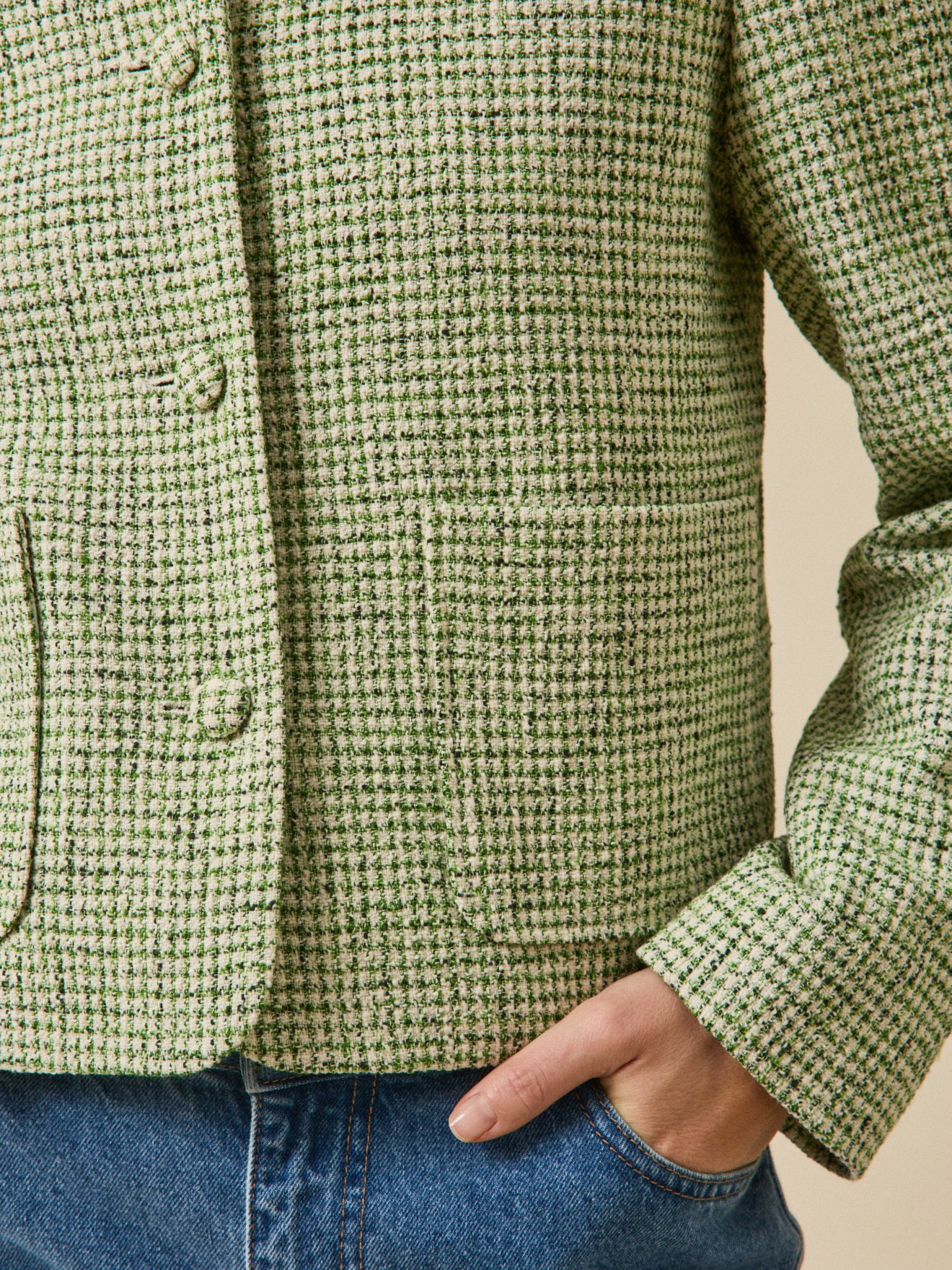 Damenjacke aus kariertem Tweed
