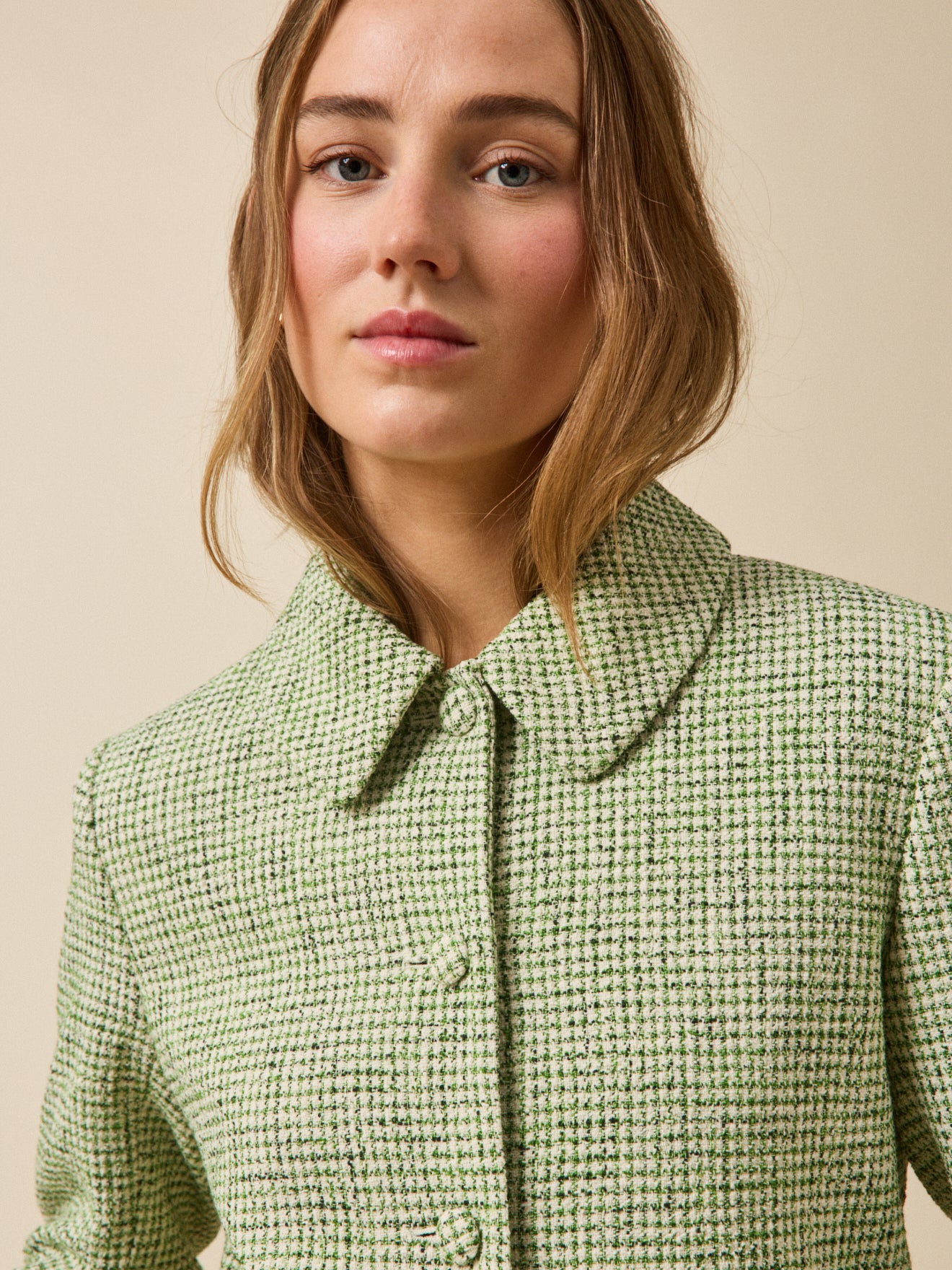 Damenjacke aus kariertem Tweed