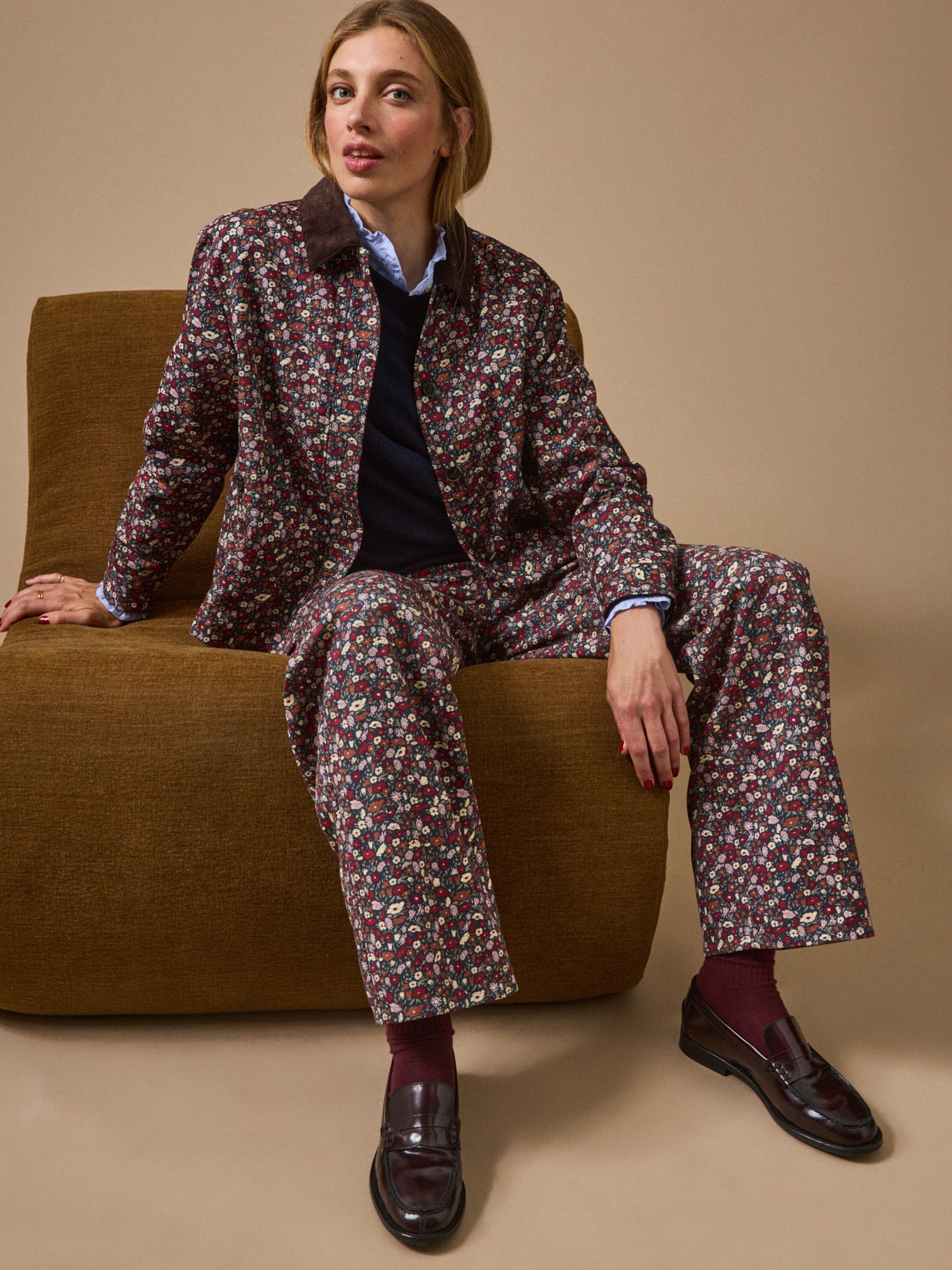 Damenjacke aus Liberty-Stoff Petal and Daisy