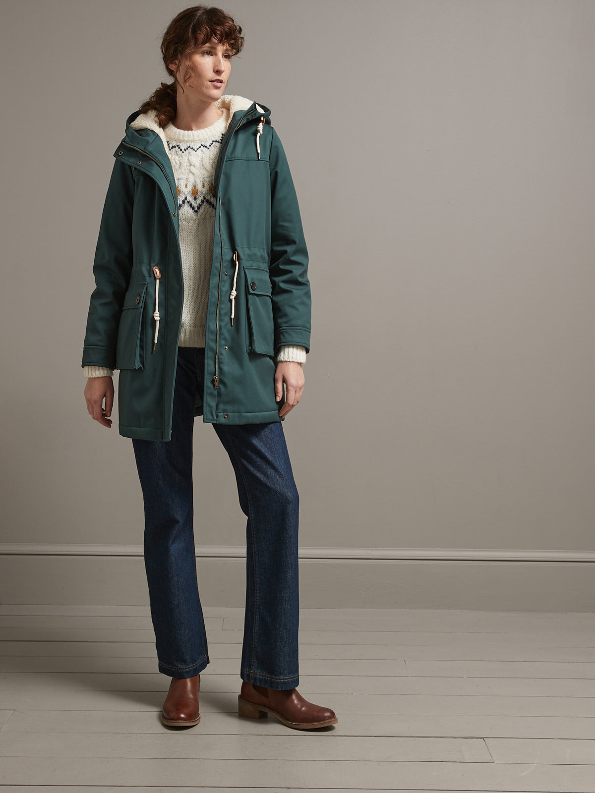 Langer Damen-Parka mit Webpelz und Wattierung