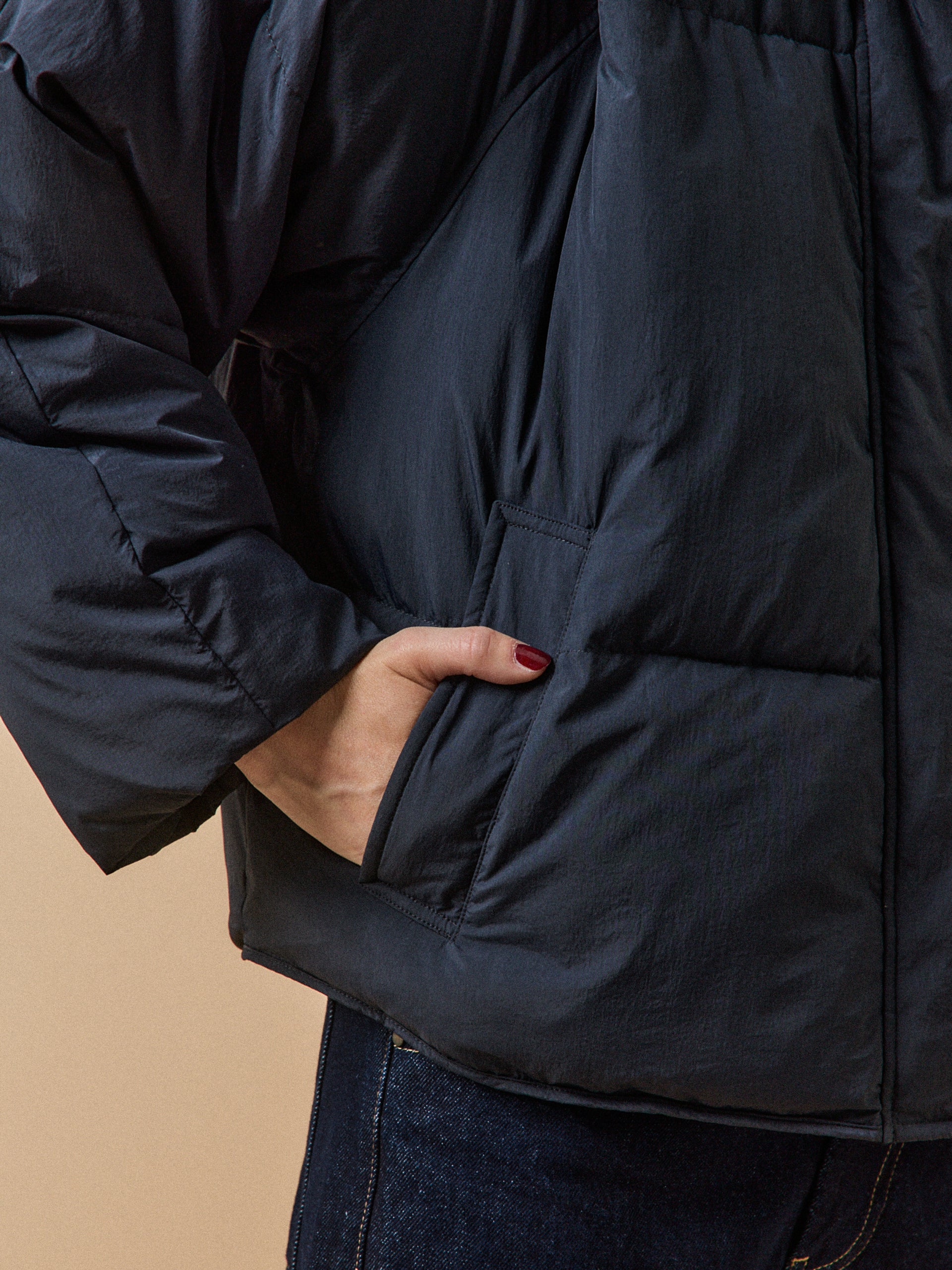 Wattierte Damen-Daunenjacke