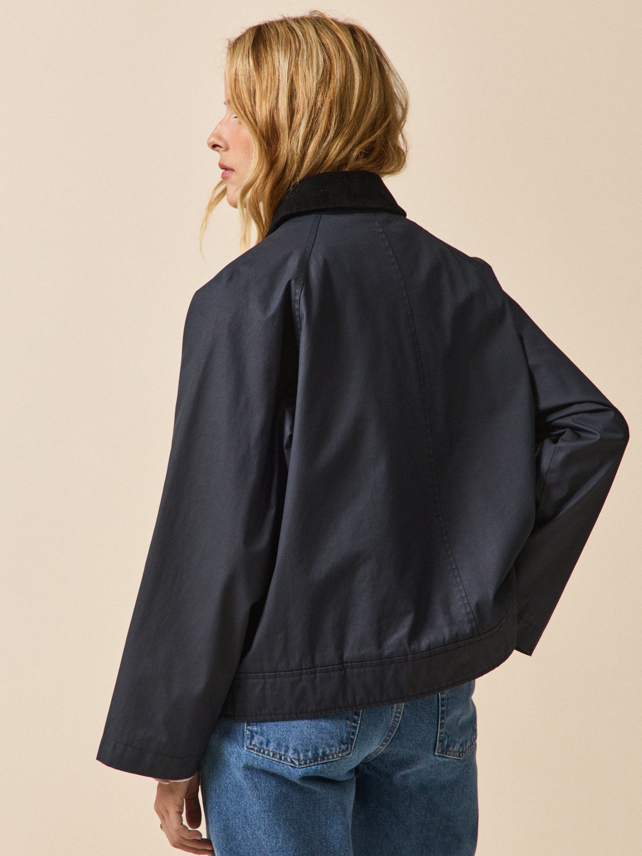 Beschichtete Damenjacke