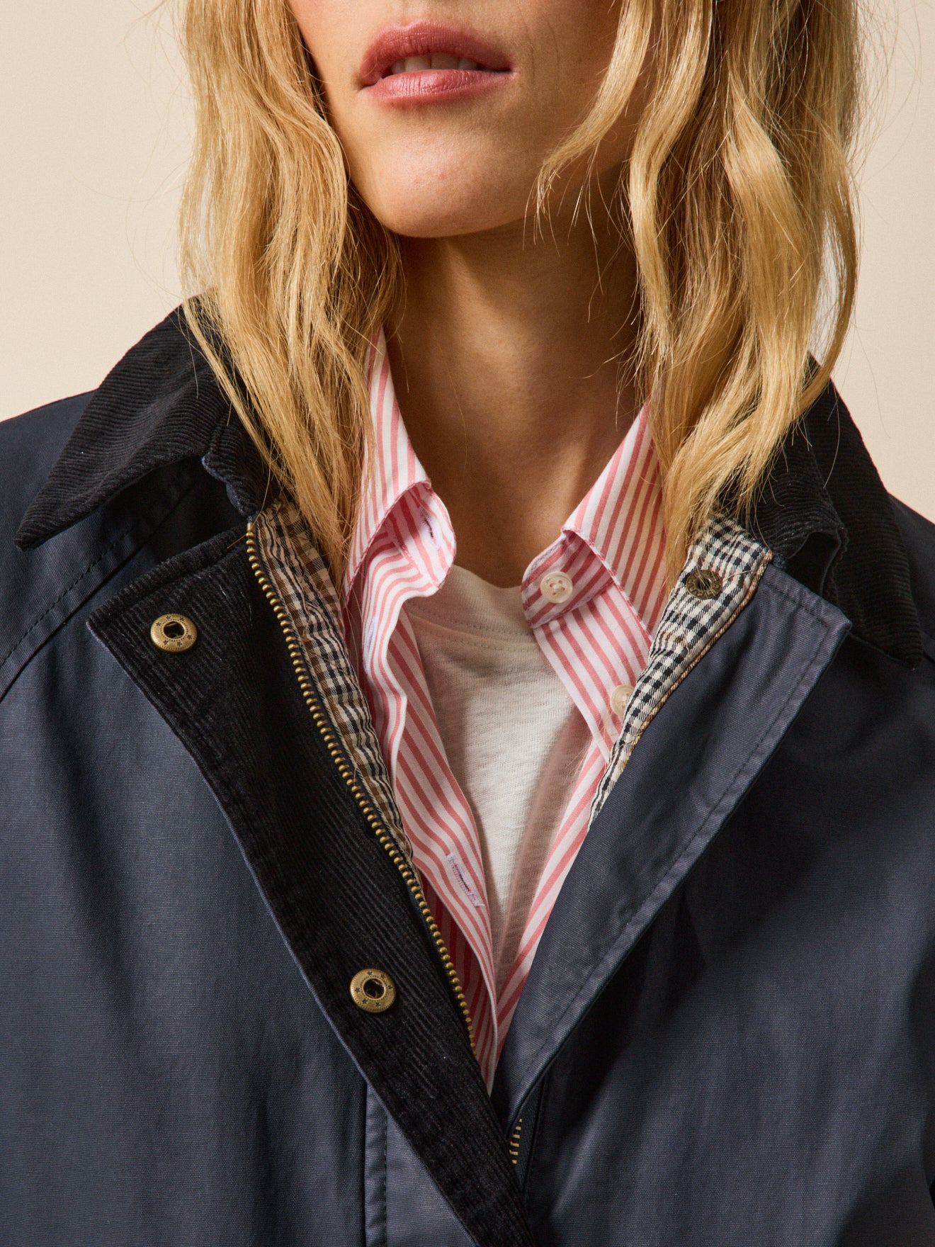 Beschichtete Damenjacke