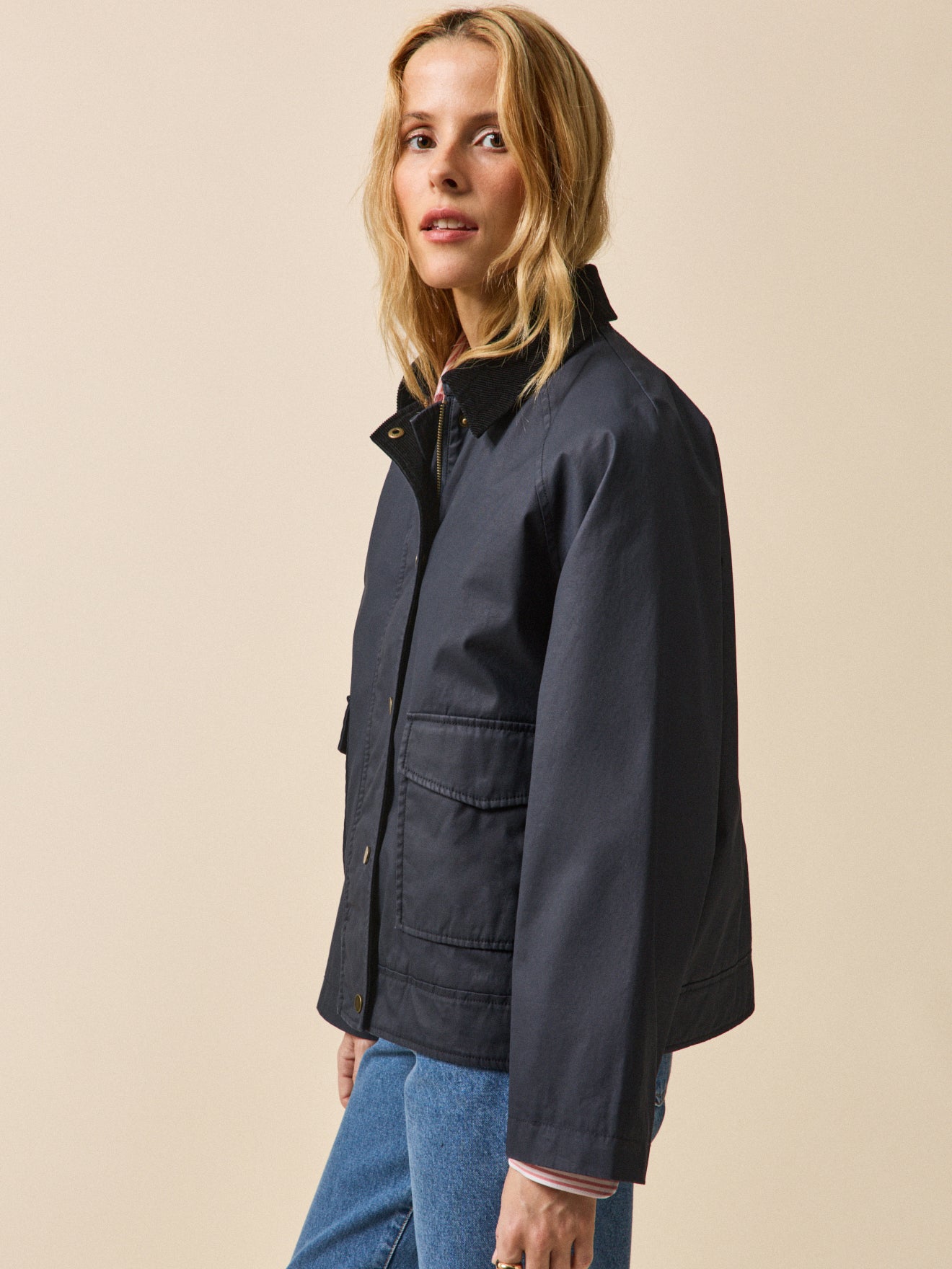Beschichtete Damenjacke