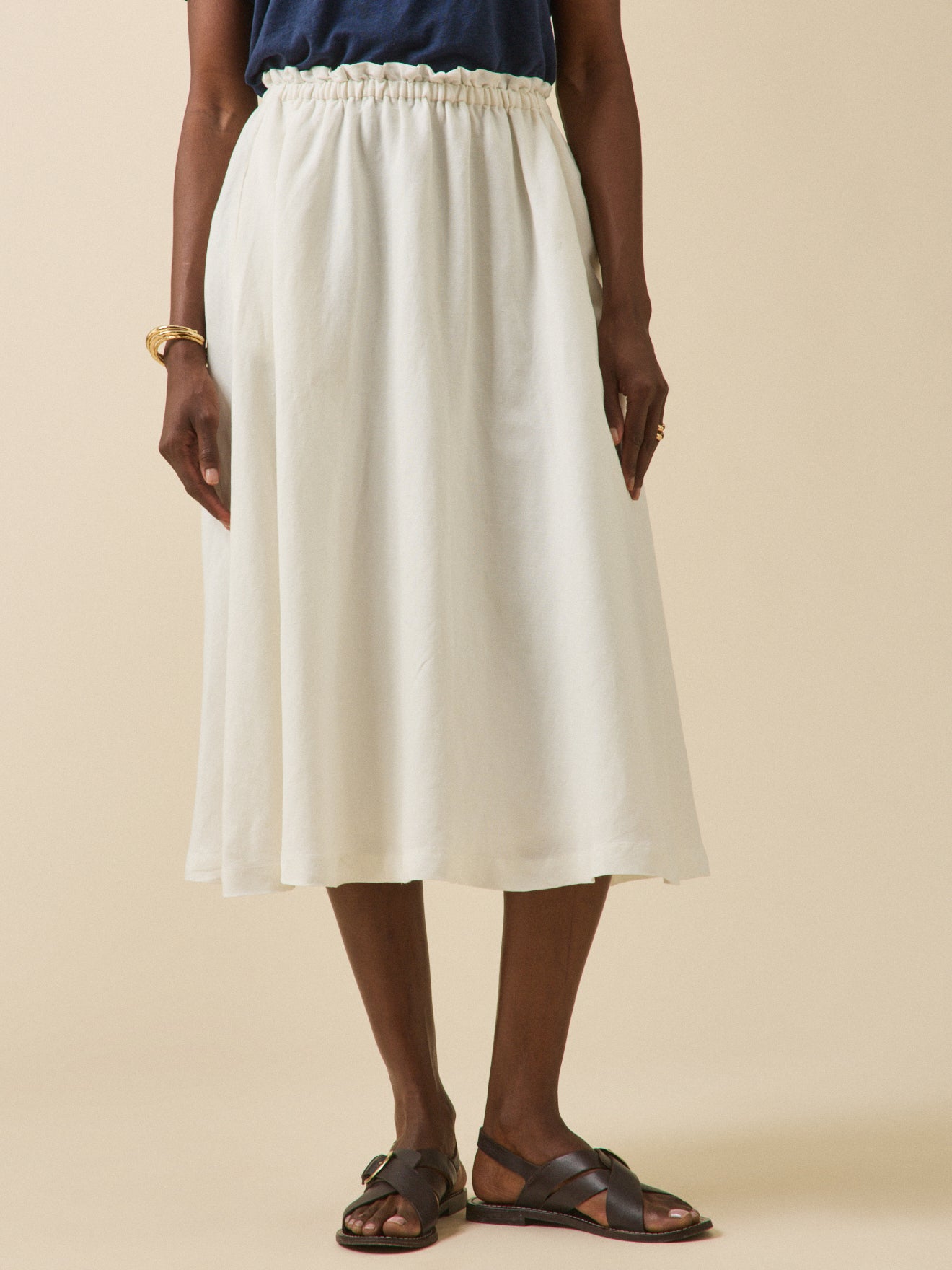 Halblanger Damenrock aus Leinen und Viskose