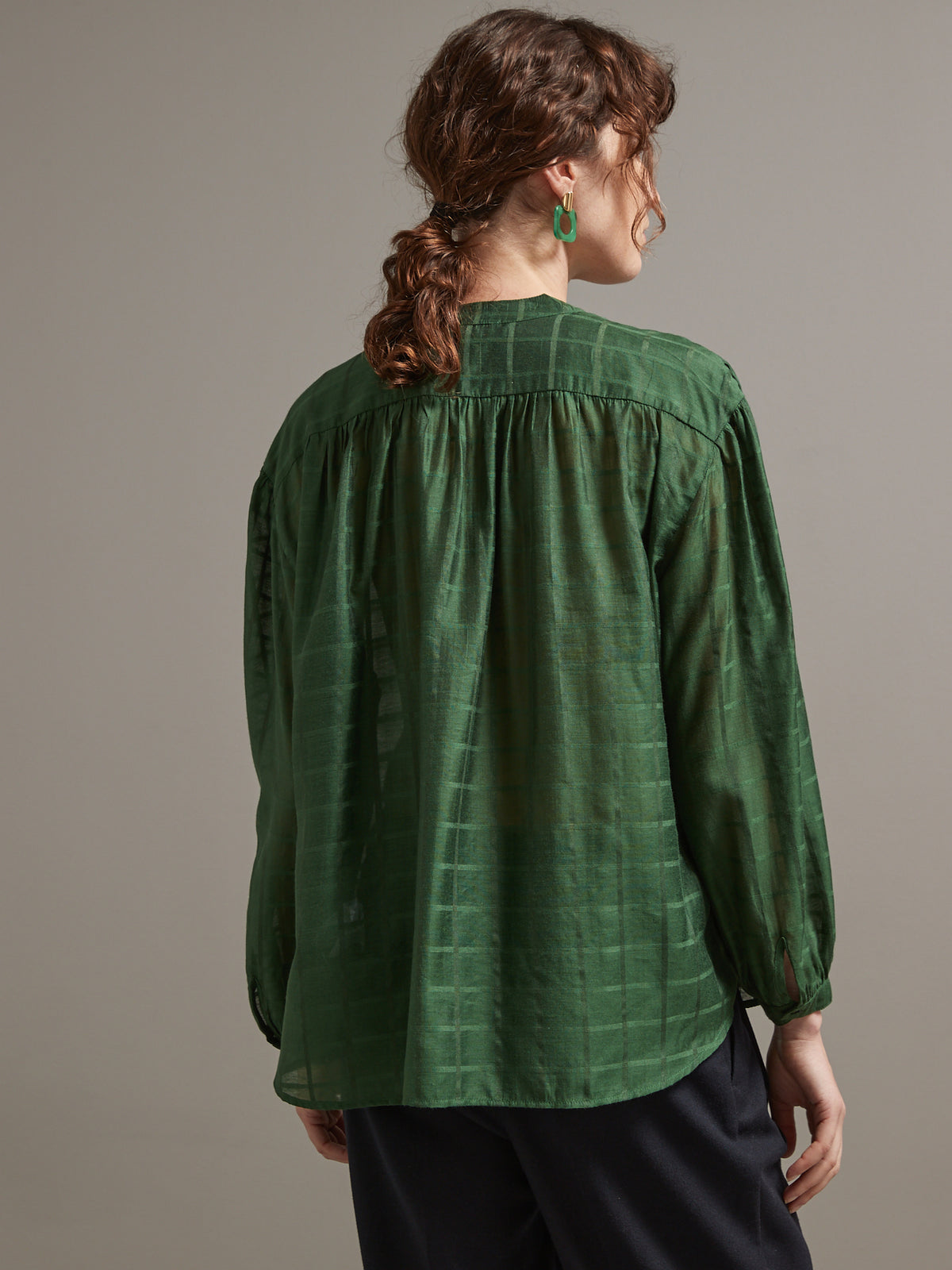 Damen-Hemdbluse aus kariertem Dobby-Stoff