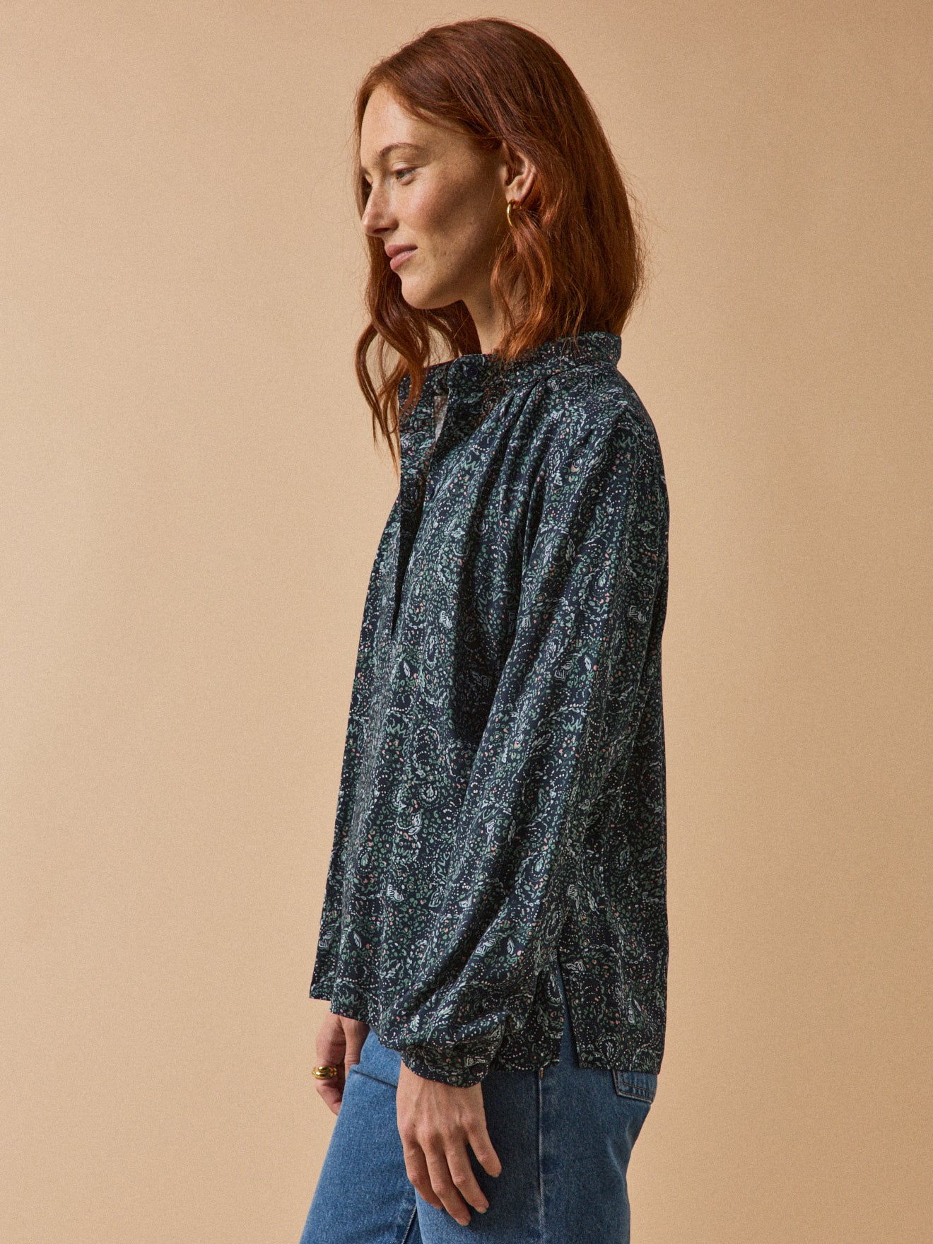 Damenbluse mit Noelia-Print von Pablo Piatti