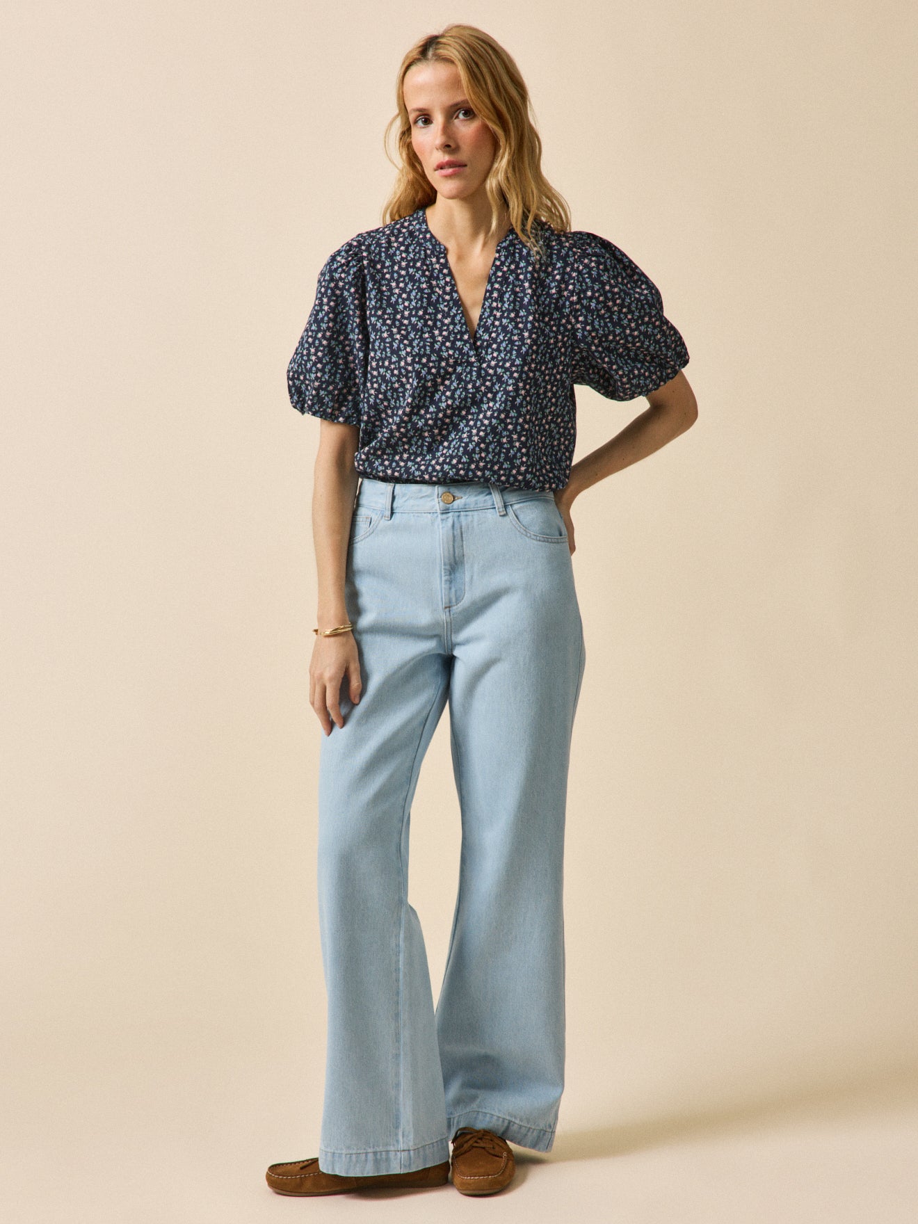 Damentop mit Mini Roses-Print