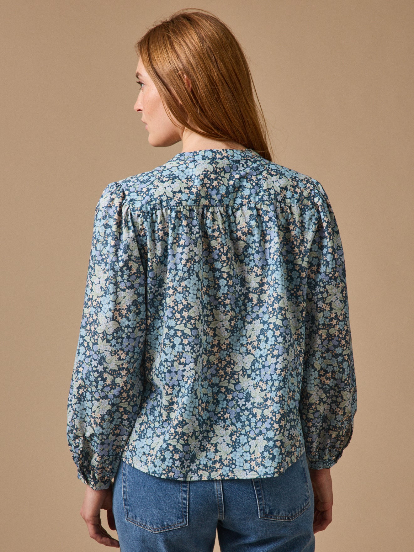 Damenbluse aus Liberty-Stoff