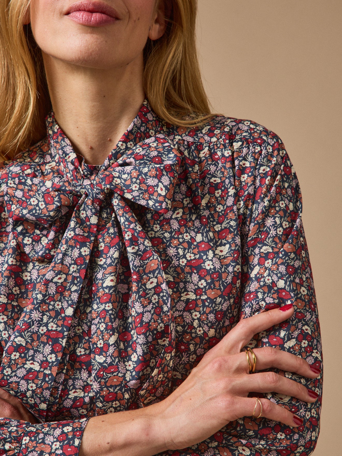 Damenbluse aus Liberty-Stoff Petal&Daisy