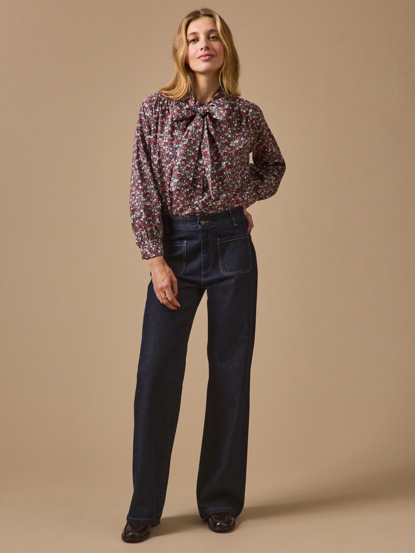 Damenbluse aus Liberty-Stoff Petal&Daisy