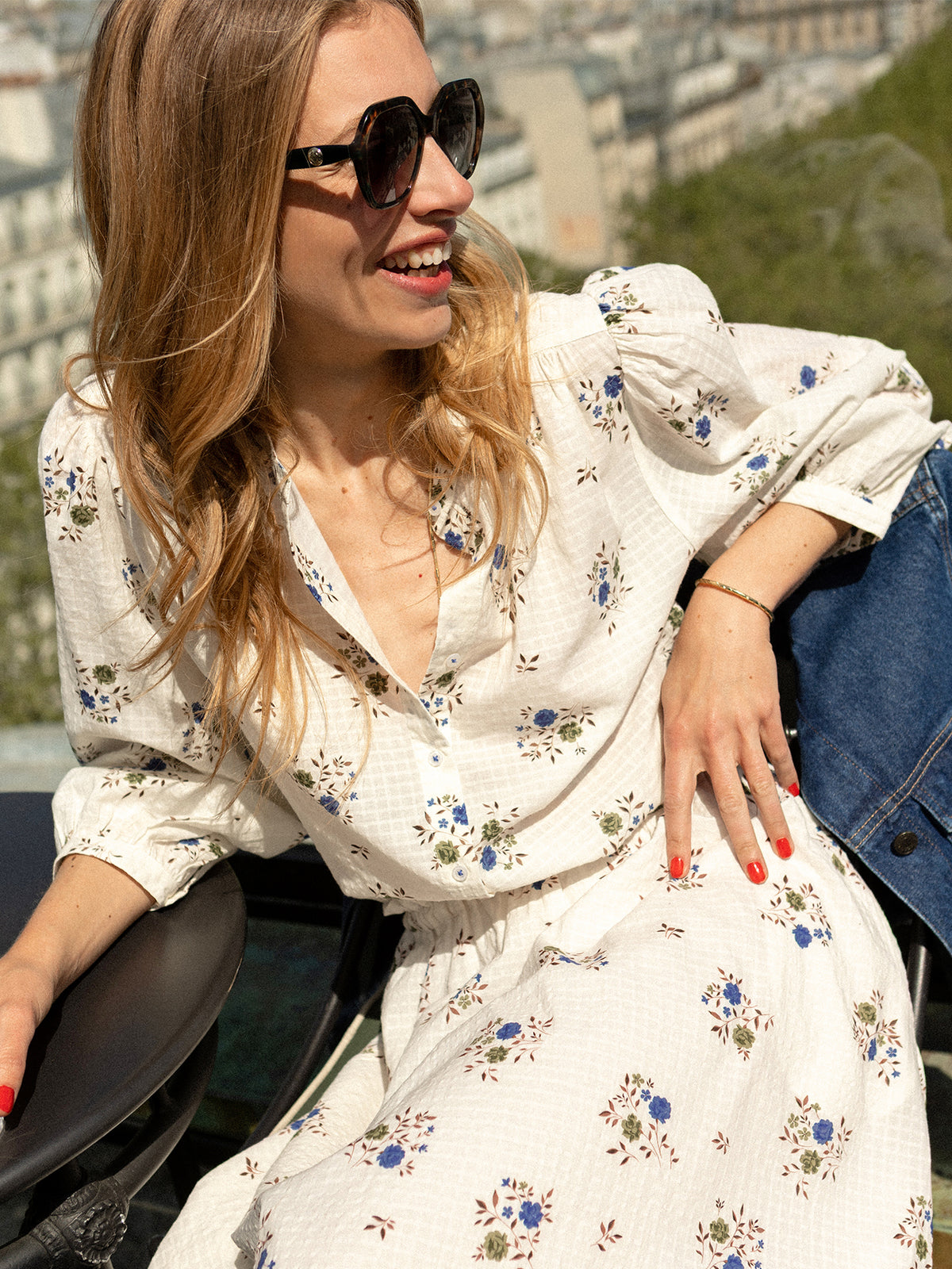 Damenbluse mit Rosa Blue-Print