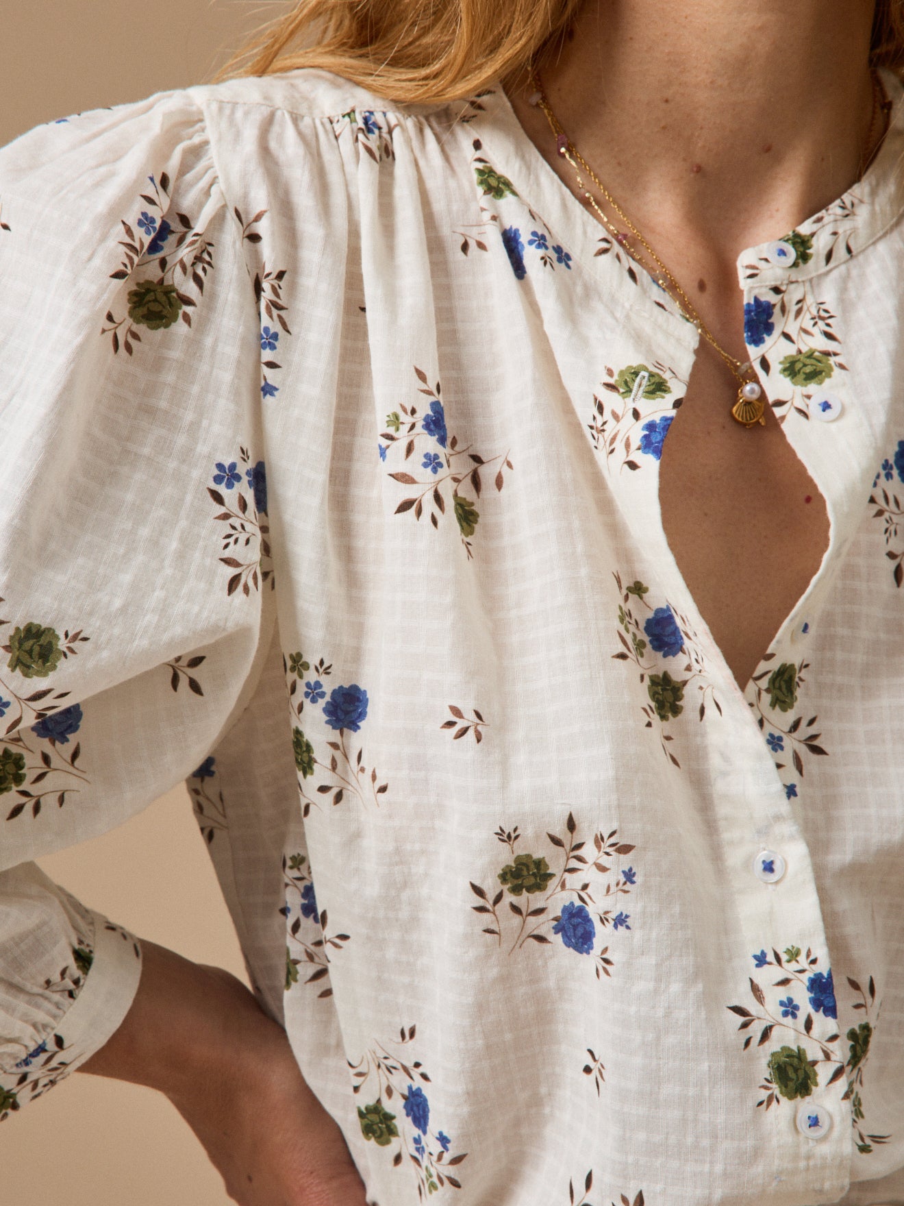 Damenbluse mit Rosa Blue-Print