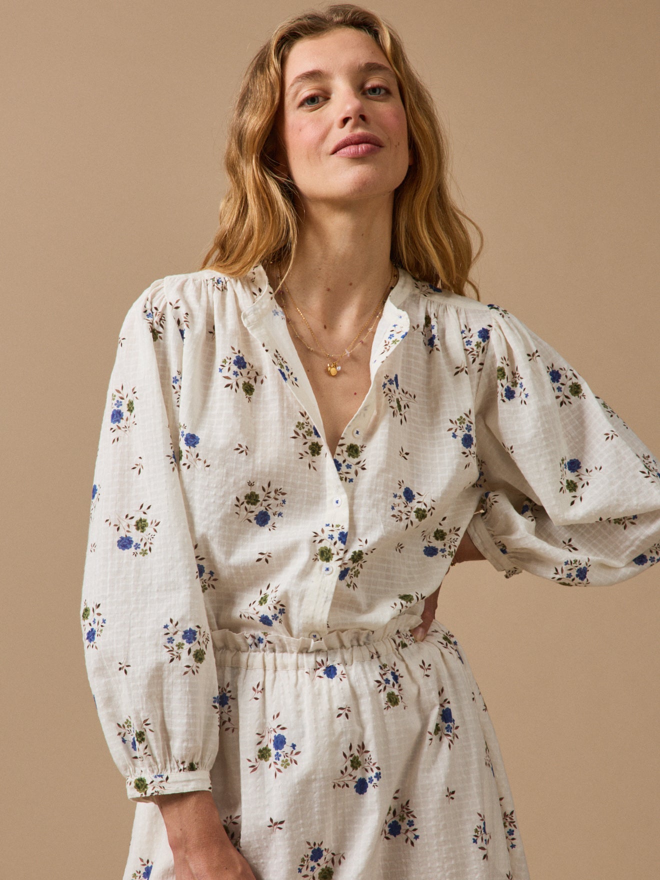Damenbluse mit Rosa Blue-Print