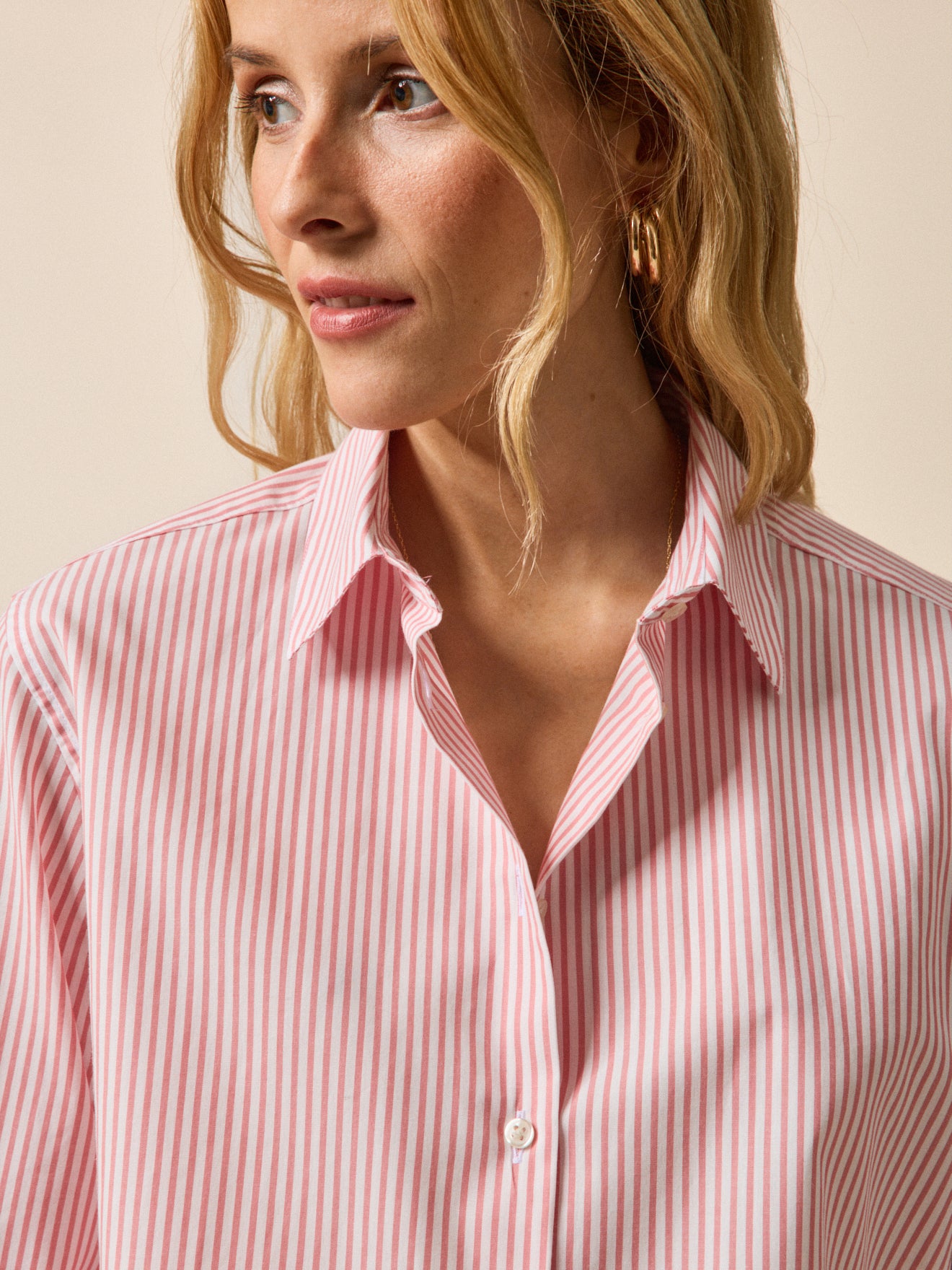 Gestreifte Damenbluse aus Bio-Baumwolle