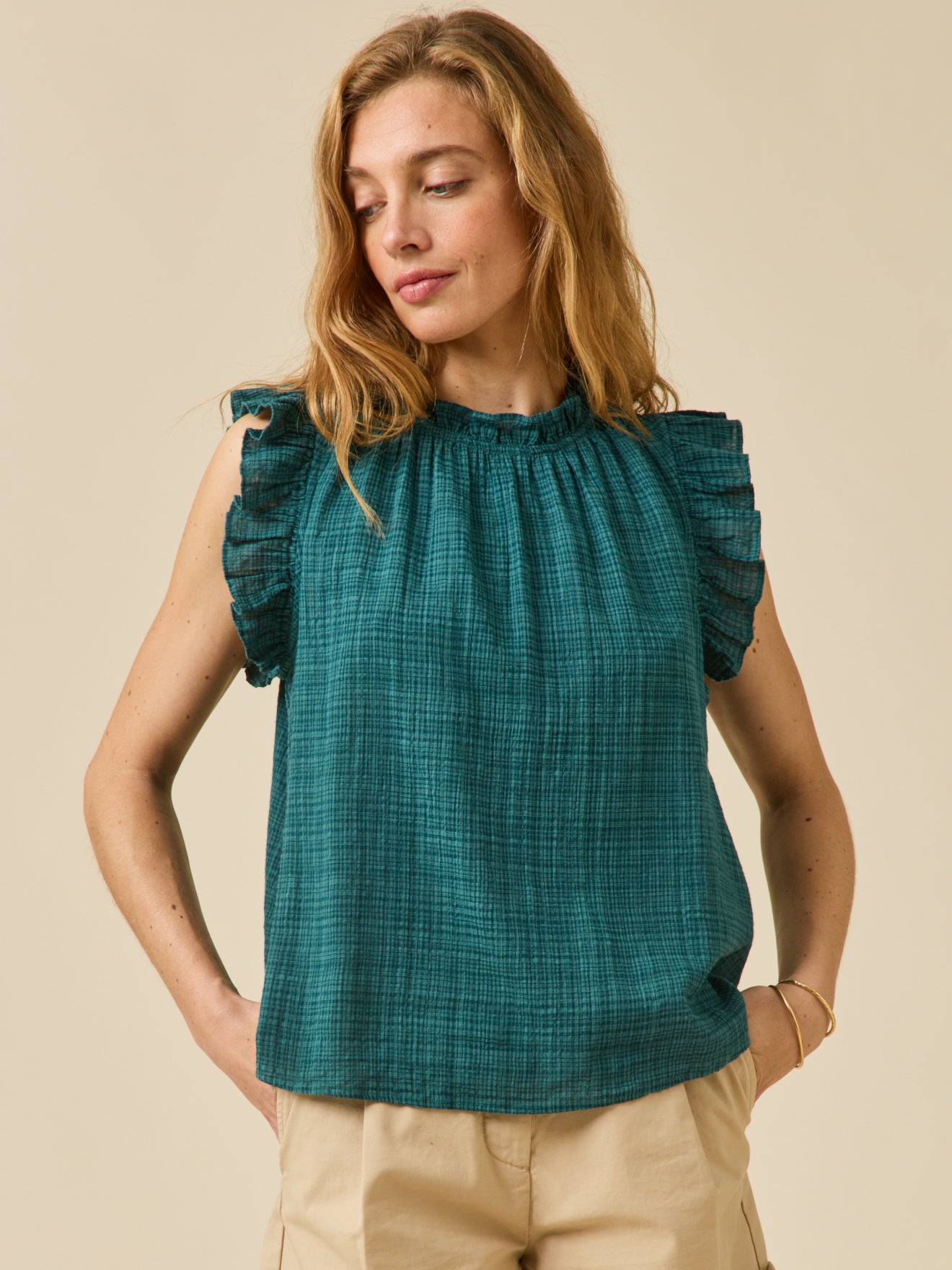 Damen-Top mit Volants aus Crêpe