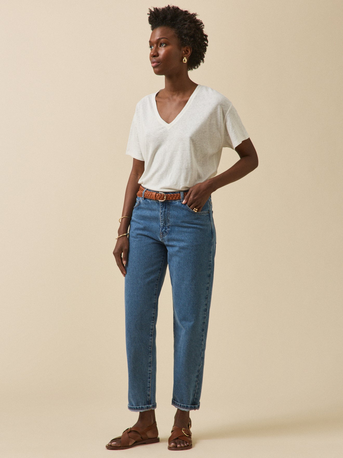 Damenbluse aus Leinen und Viskose mit V-Ausschnitt