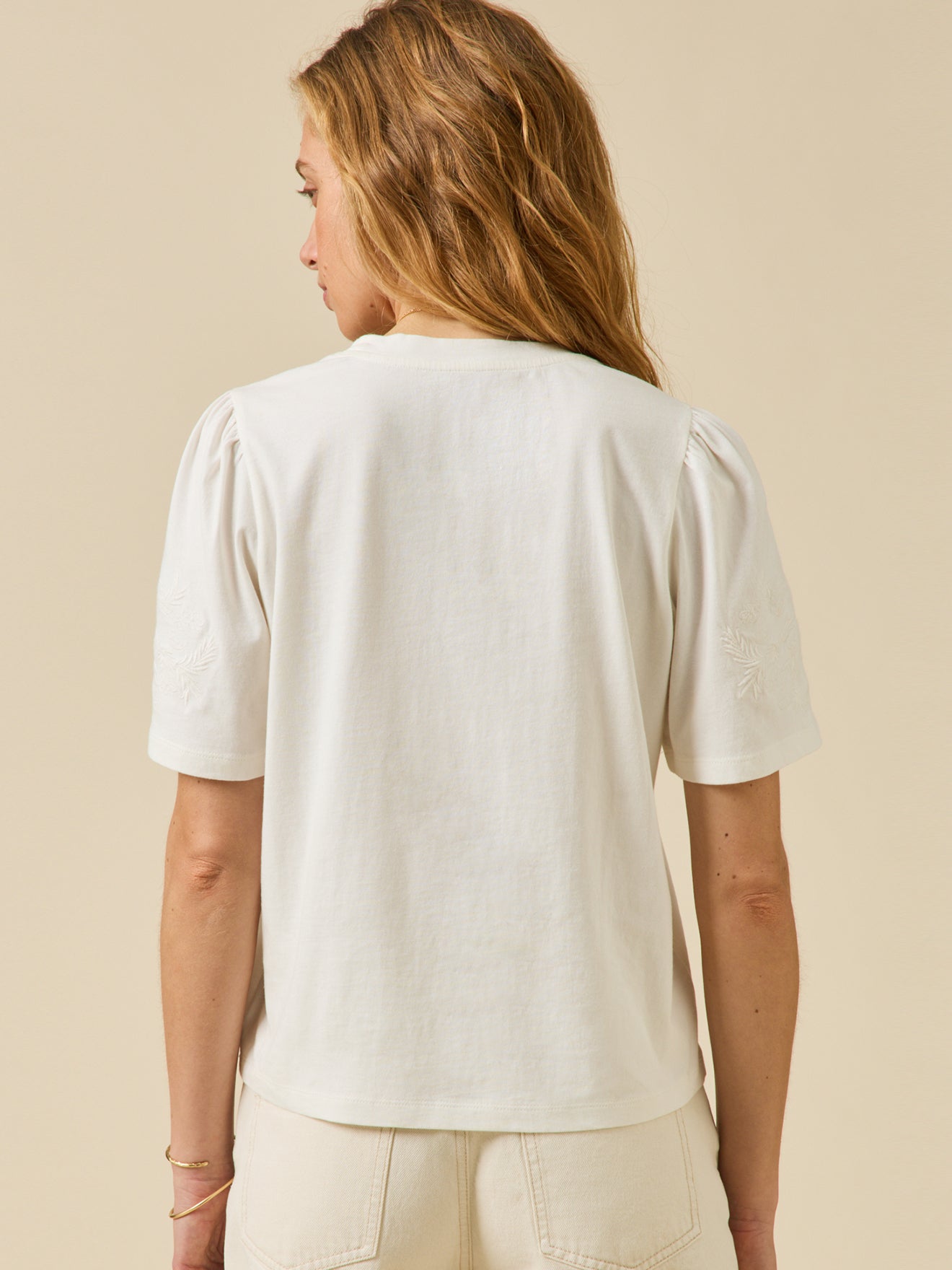 Bestickte Damenbluse aus Bio-Baumwolle