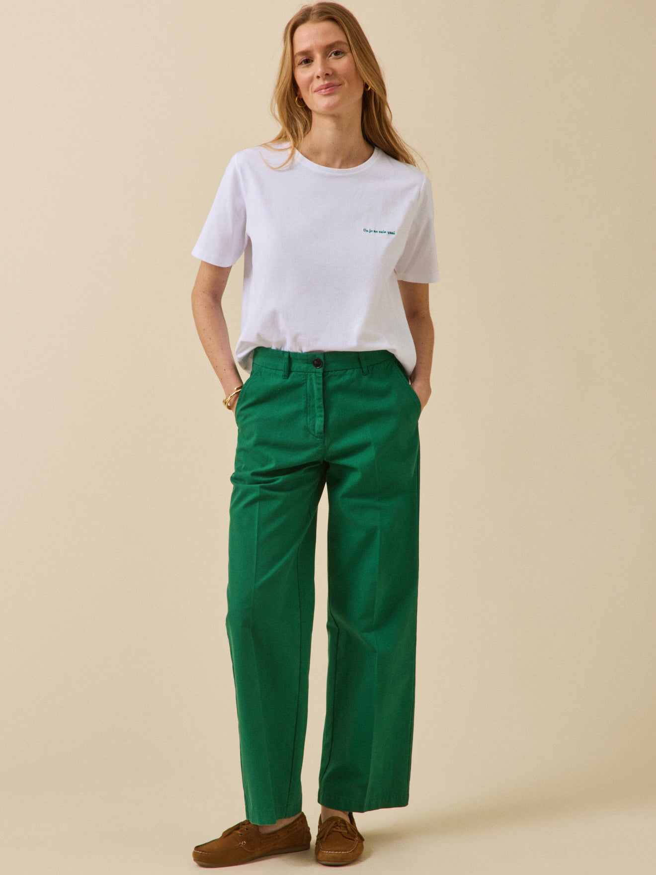 Besticktes Damen-T-Shirt aus Bio-Baumwolle